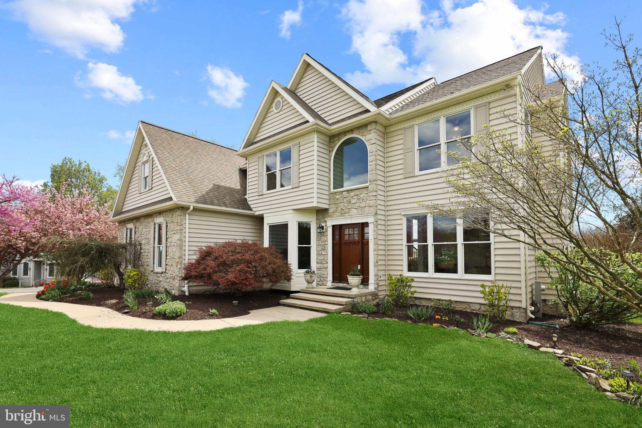 GRAYSTONE FARMS ESTATES - Residential