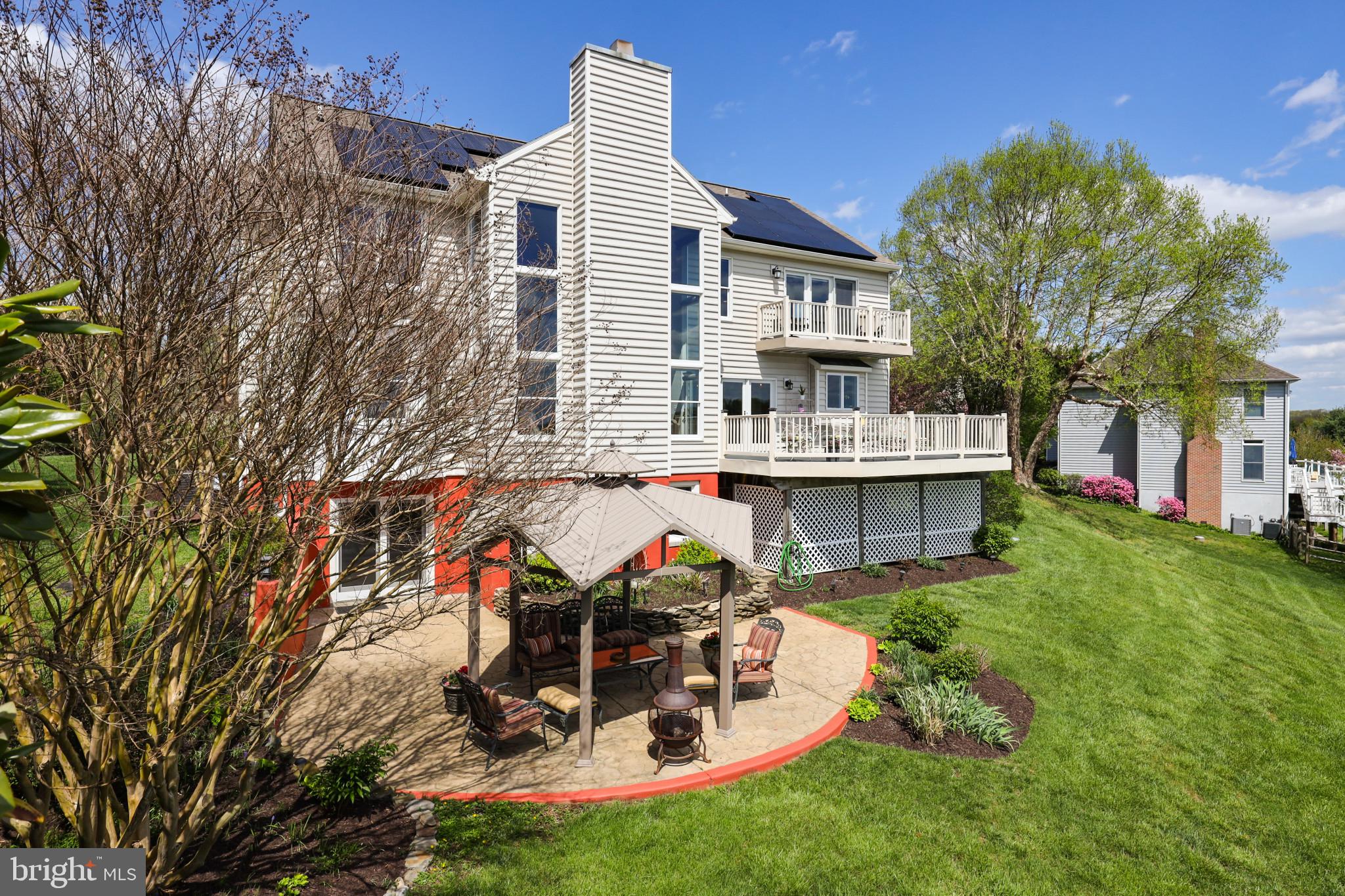 GRAYSTONE FARMS ESTATES - Residential