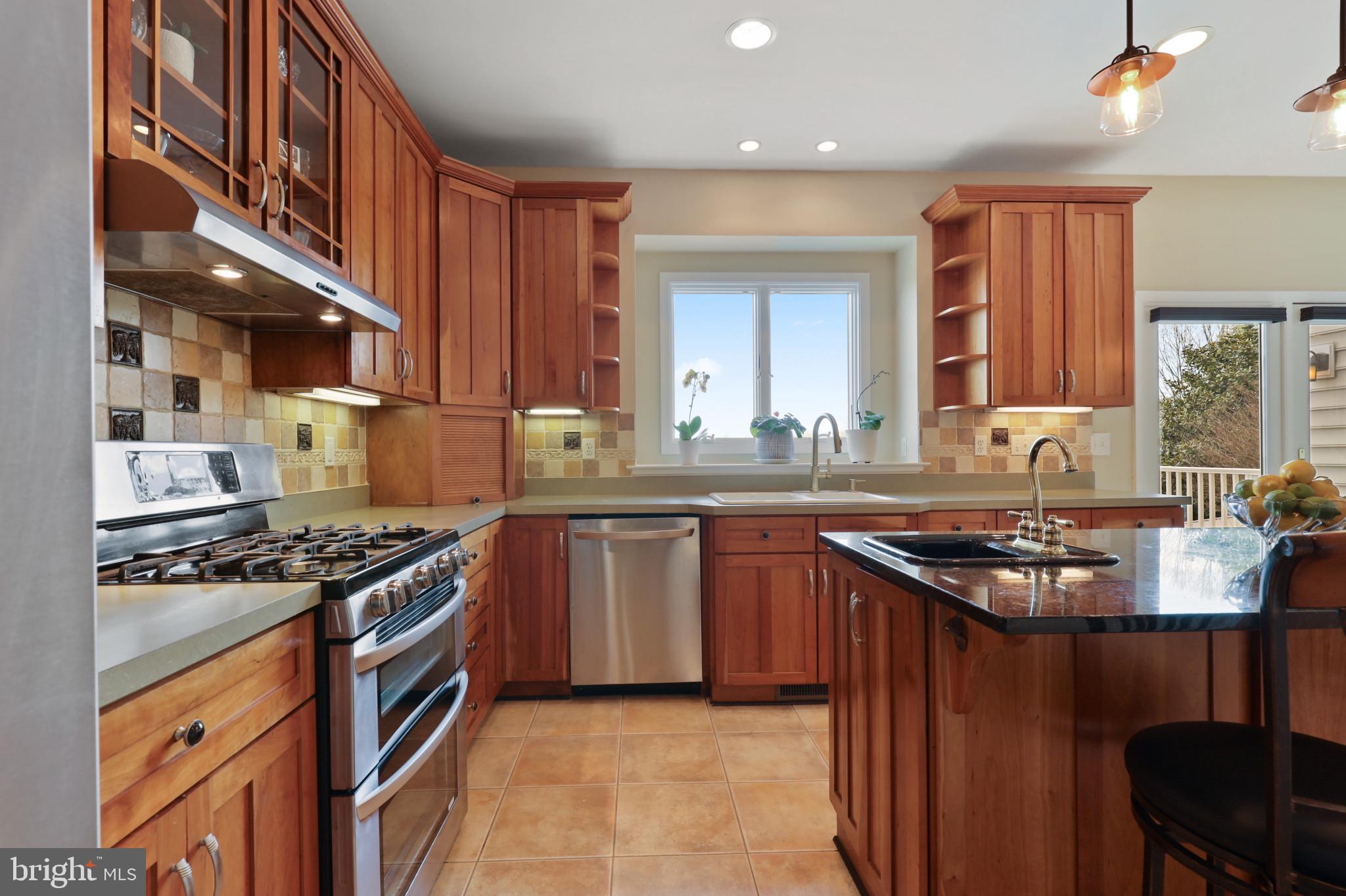 GRAYSTONE FARMS ESTATES - Residential