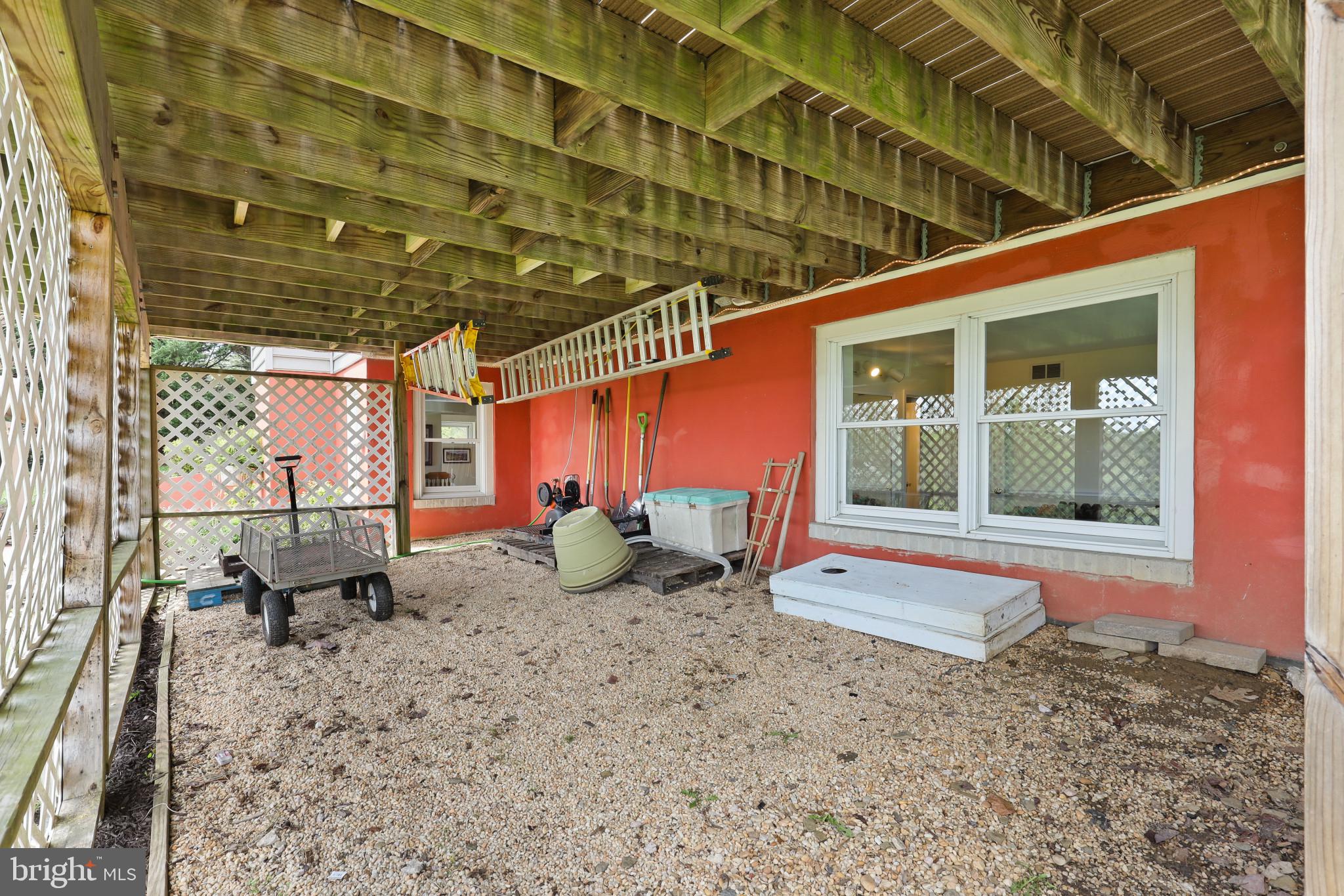 GRAYSTONE FARMS ESTATES - Residential