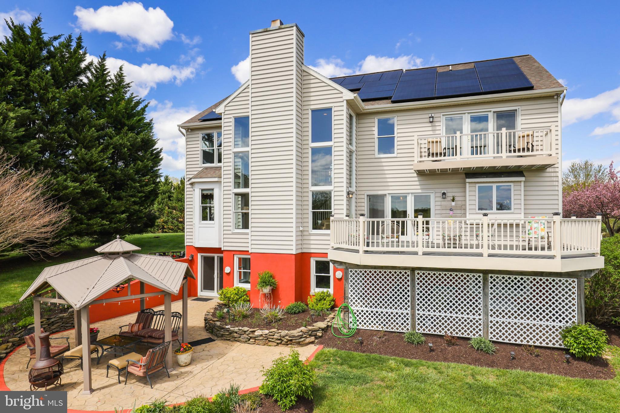 GRAYSTONE FARMS ESTATES - Residential