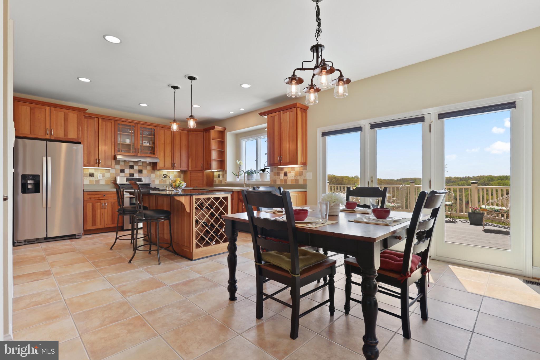 GRAYSTONE FARMS ESTATES - Residential