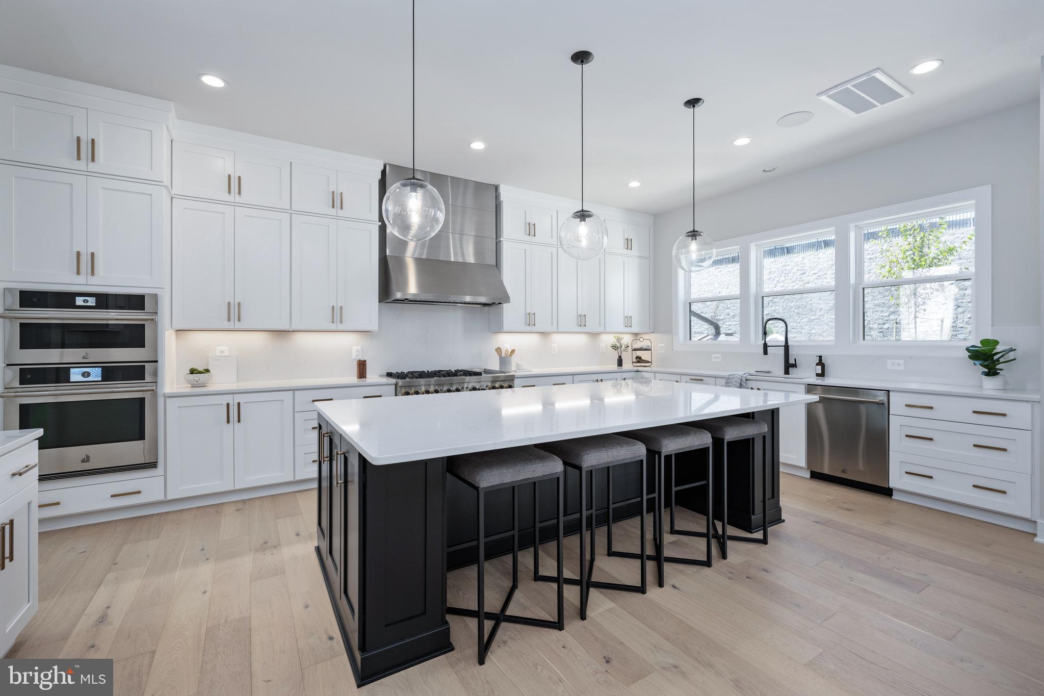 THE GROVE AT DOMINION HILLS - Residential