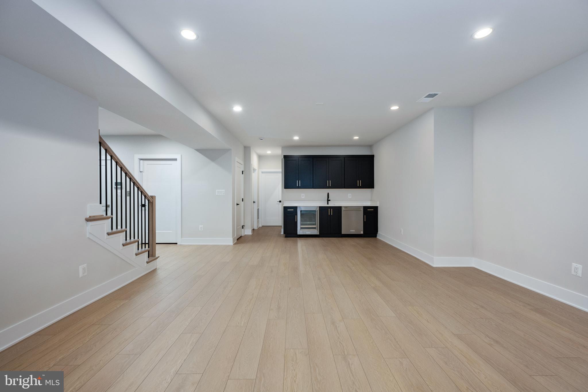 THE GROVE AT DOMINION HILLS - Residential