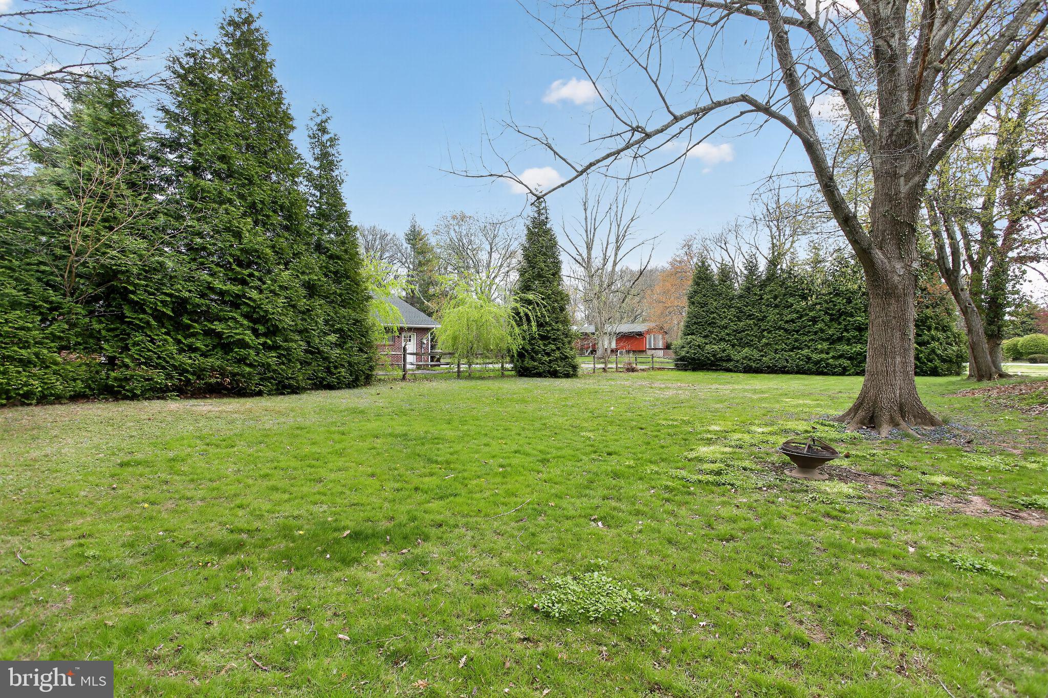 SAINT JOHN CIR - Residential