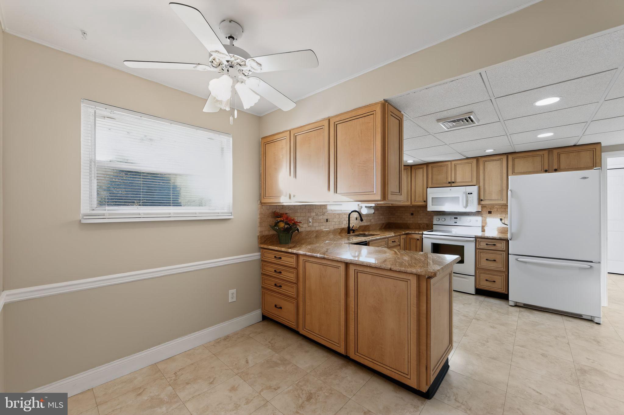 SAINT JOHN CIR - Residential