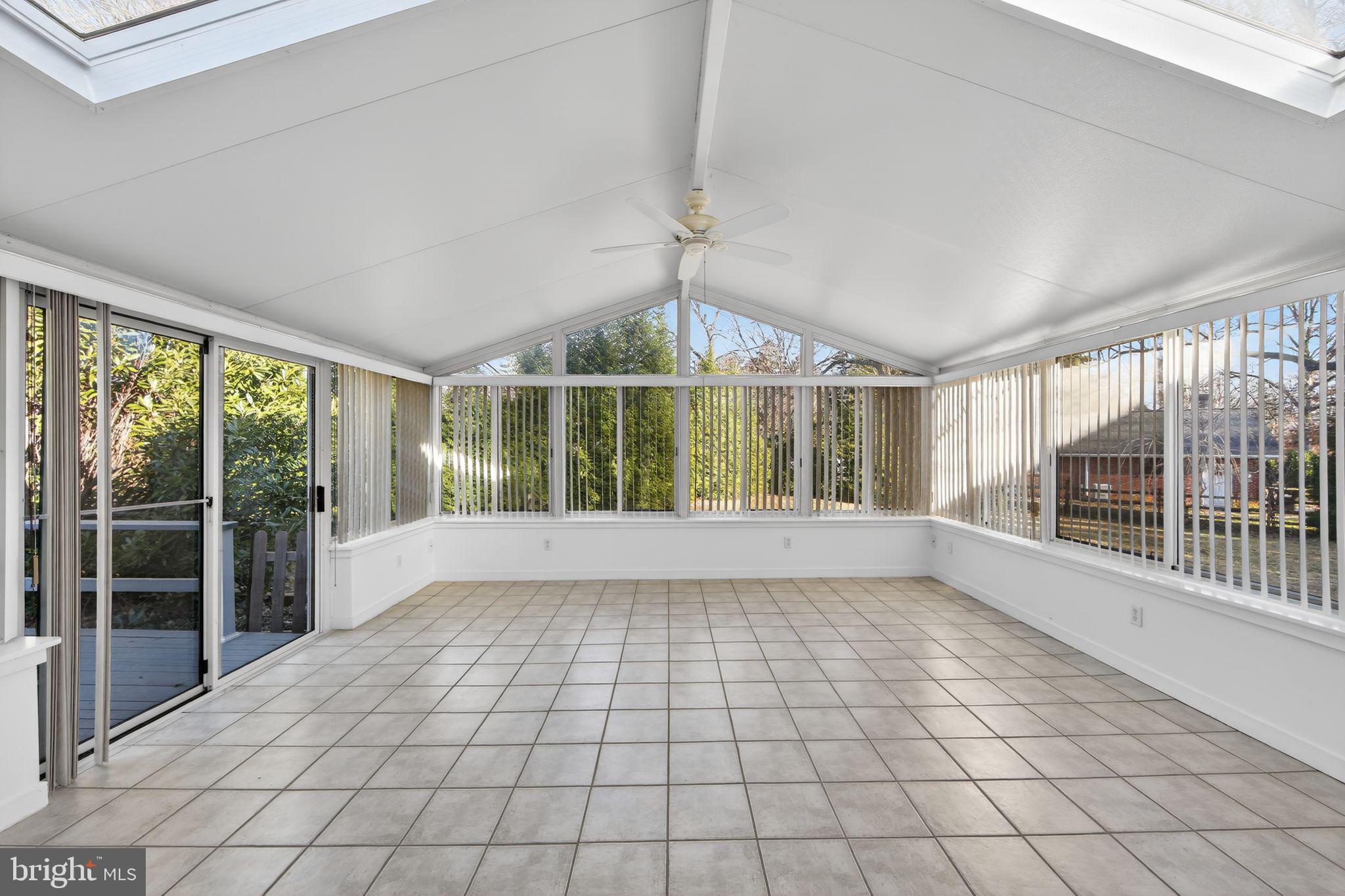 SAINT JOHN CIR - Residential