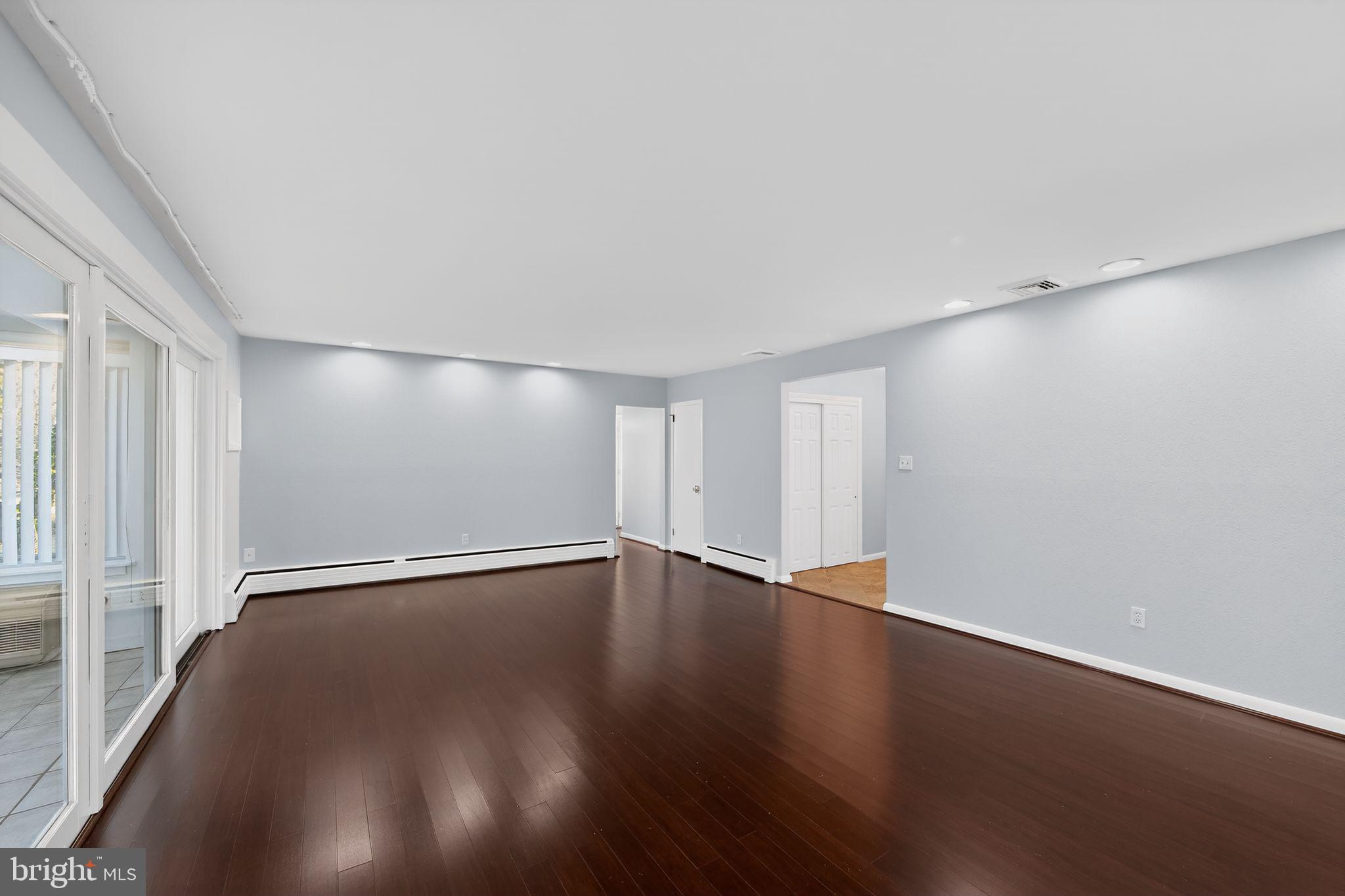 SAINT JOHN CIR - Residential