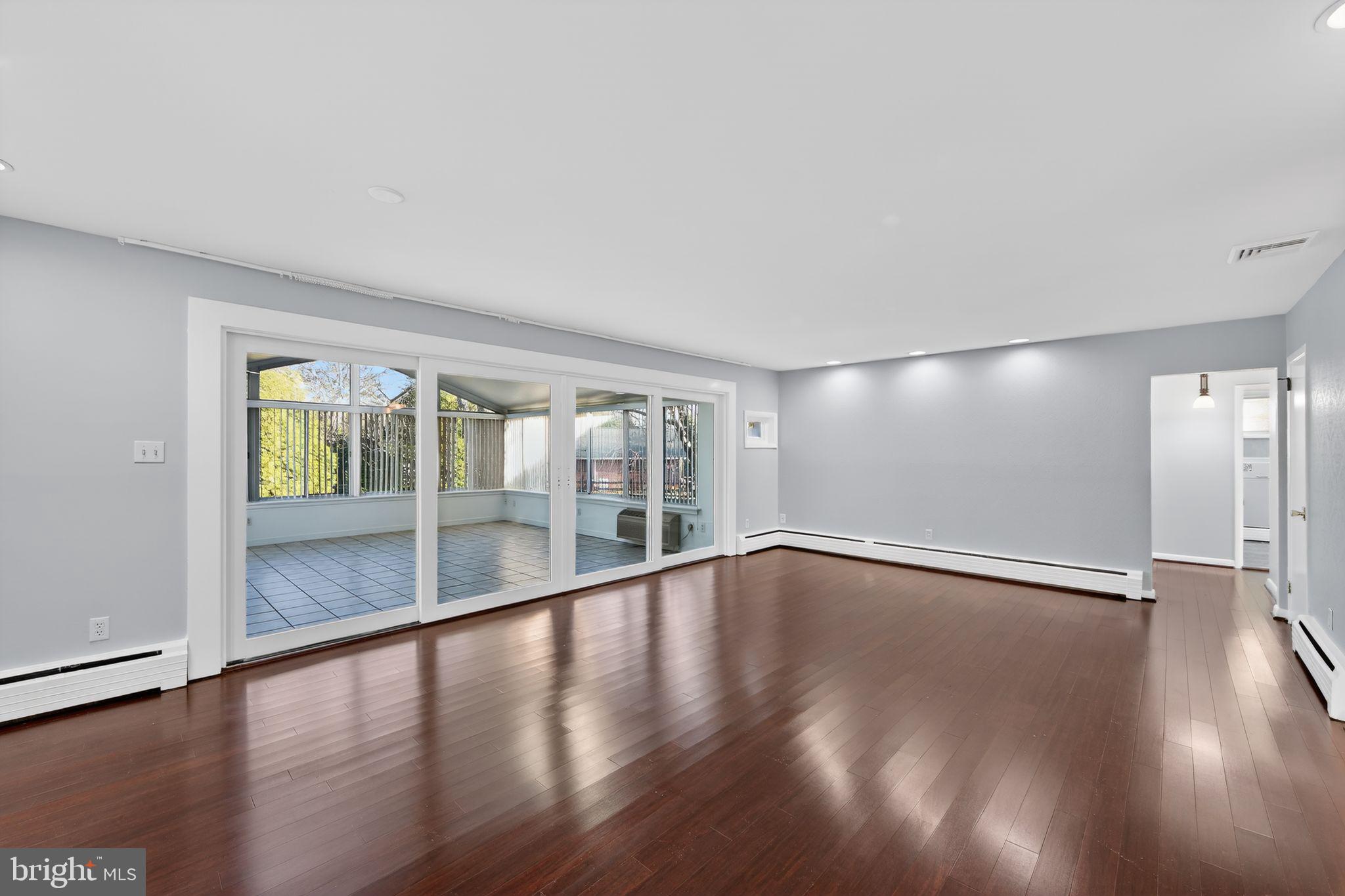 SAINT JOHN CIR - Residential