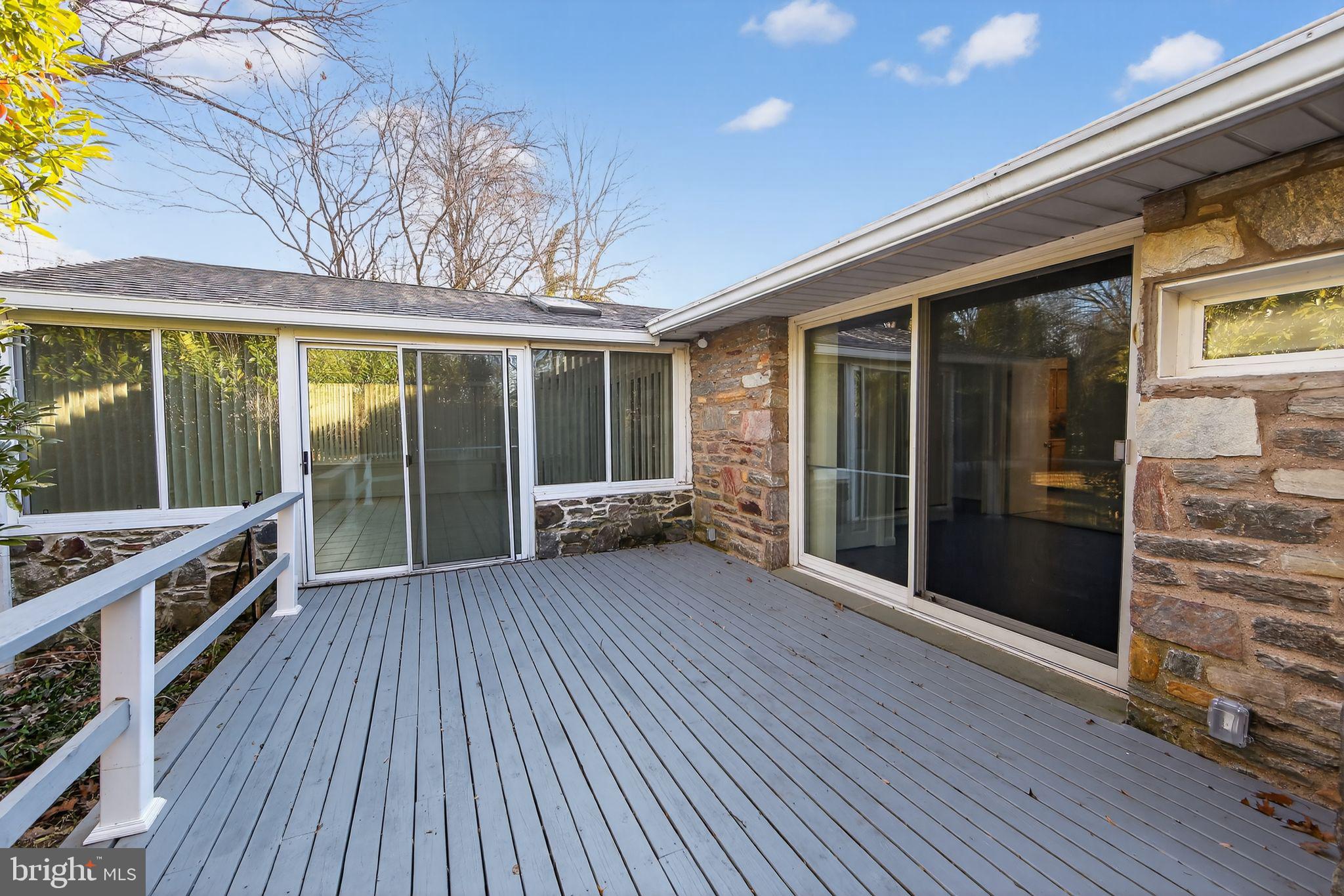 SAINT JOHN CIR - Residential