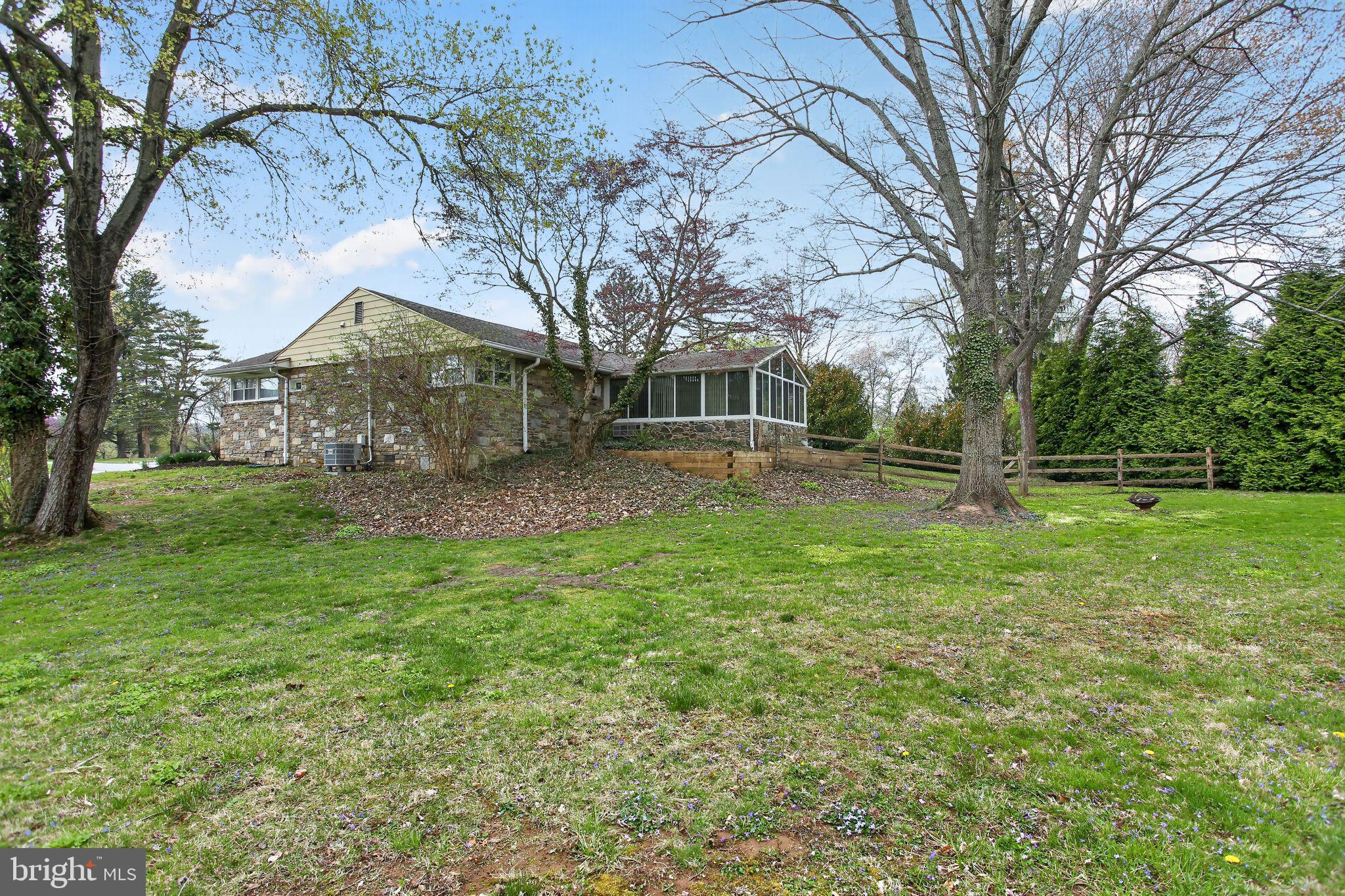 SAINT JOHN CIR - Residential