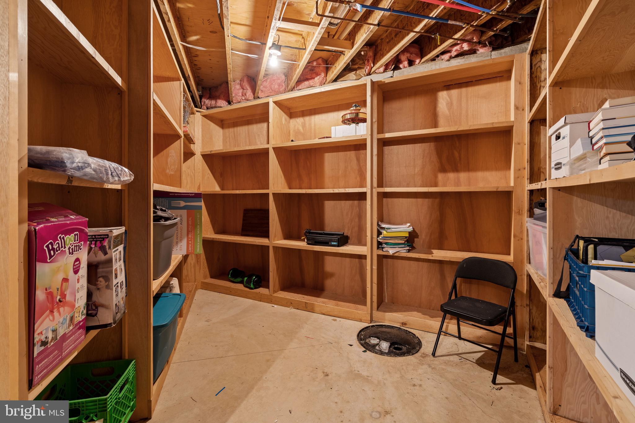 DEER POINTE - Residential