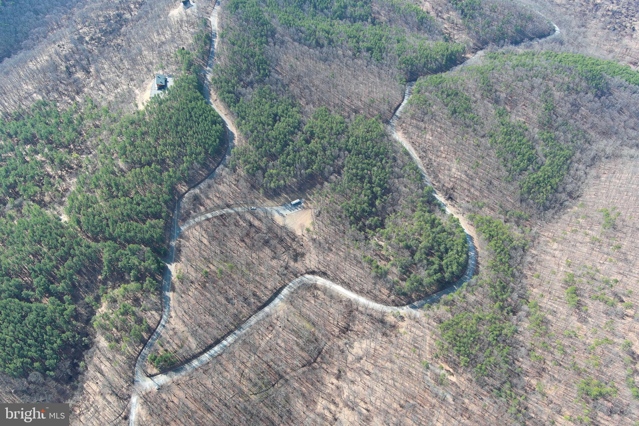 BLUFFS ON THE POTOMAC - Land