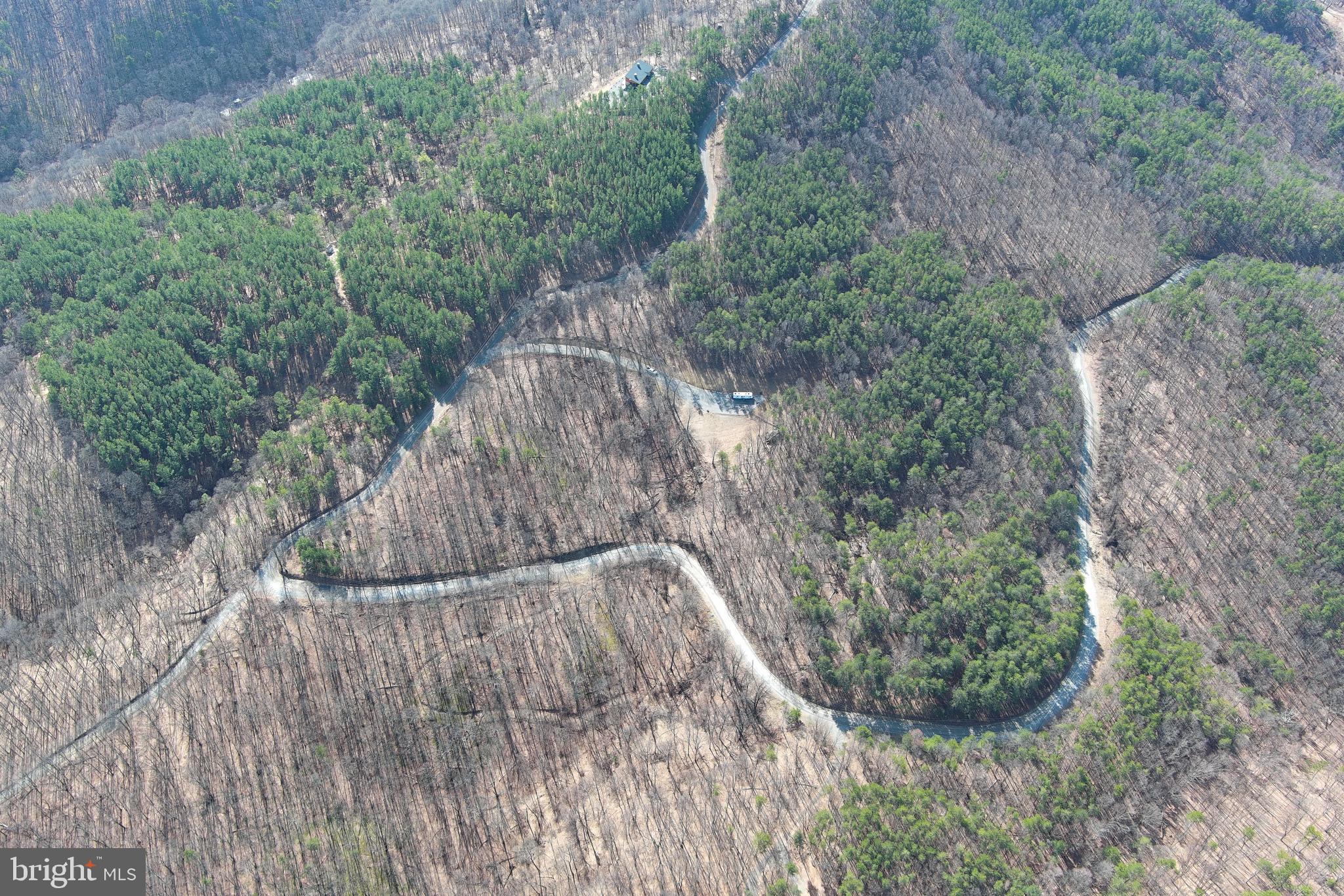 BLUFFS ON THE POTOMAC - Land