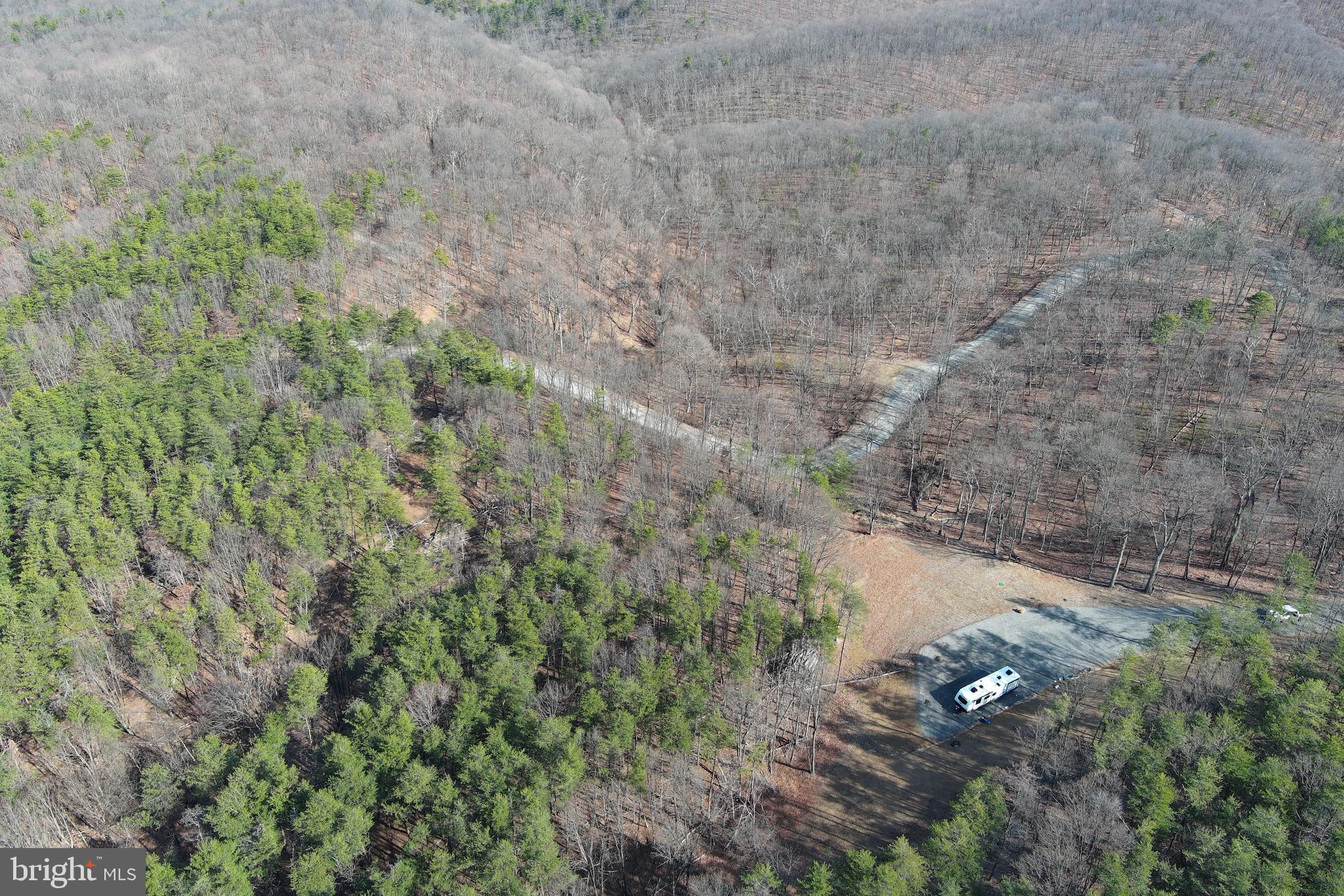 BLUFFS ON THE POTOMAC - Land