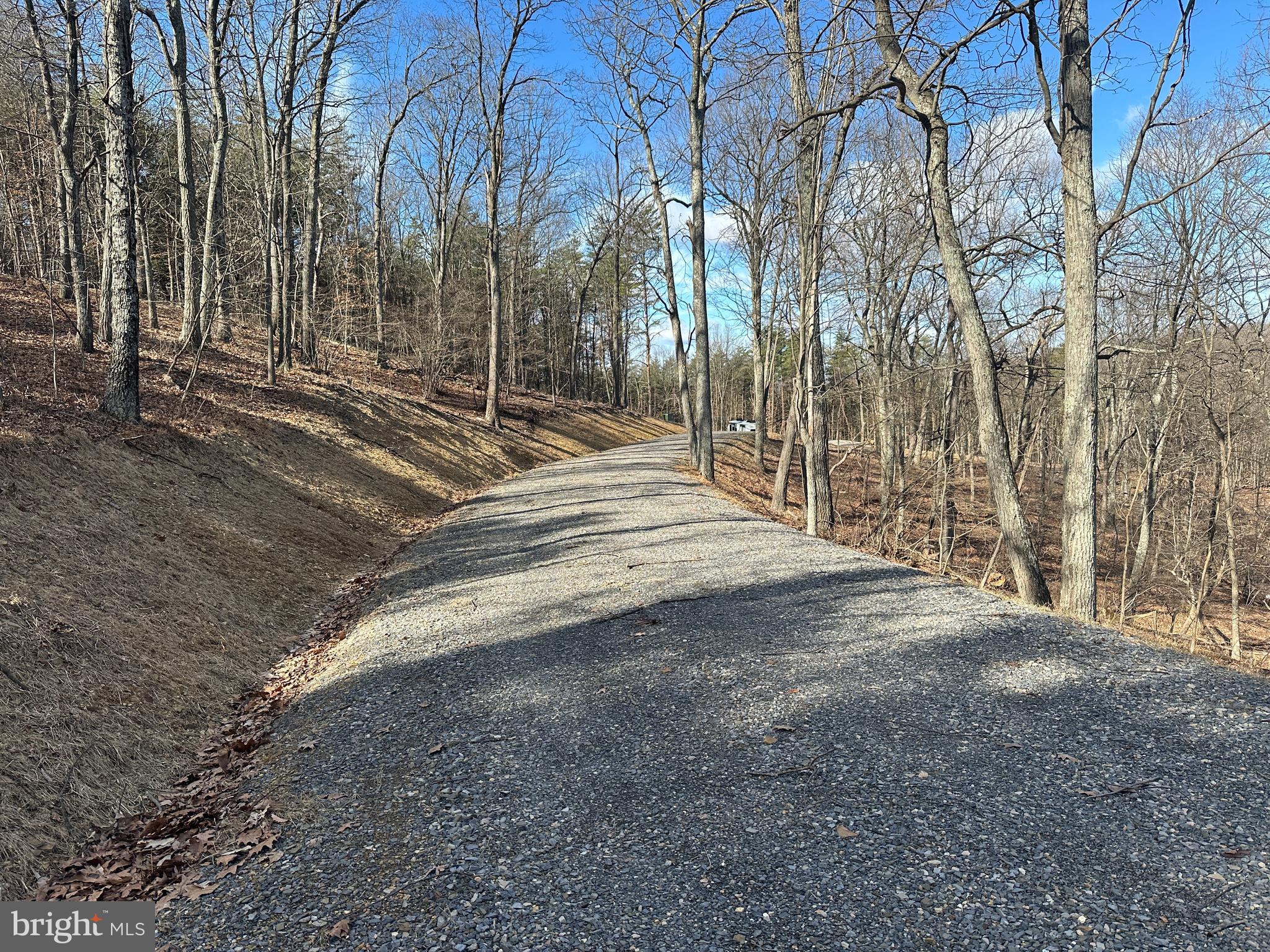 BLUFFS ON THE POTOMAC - Land