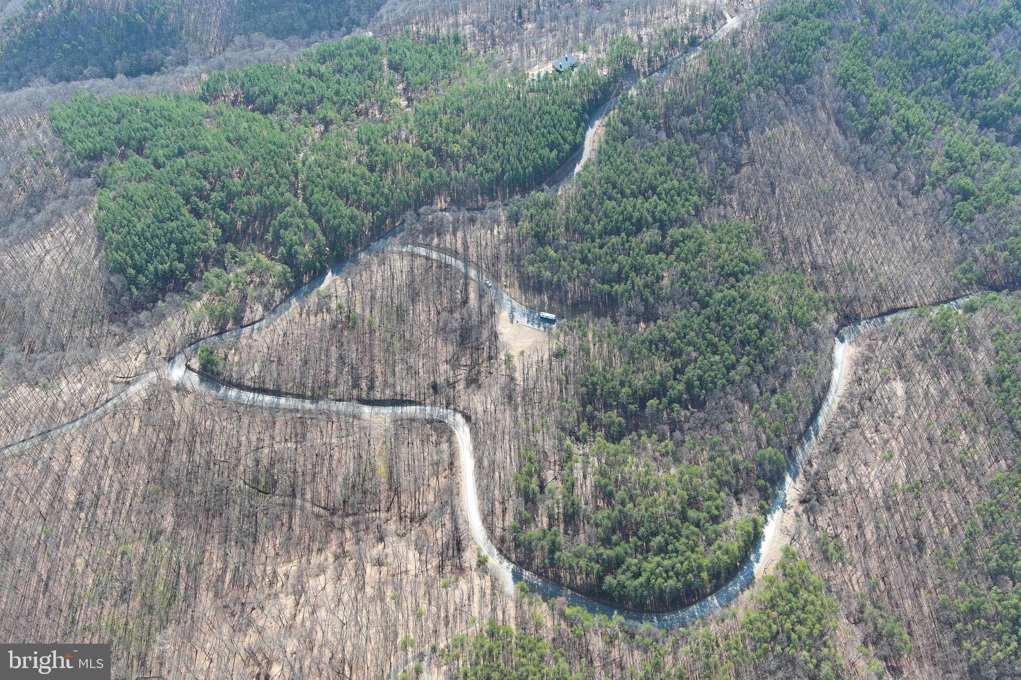BLUFFS ON THE POTOMAC - Land