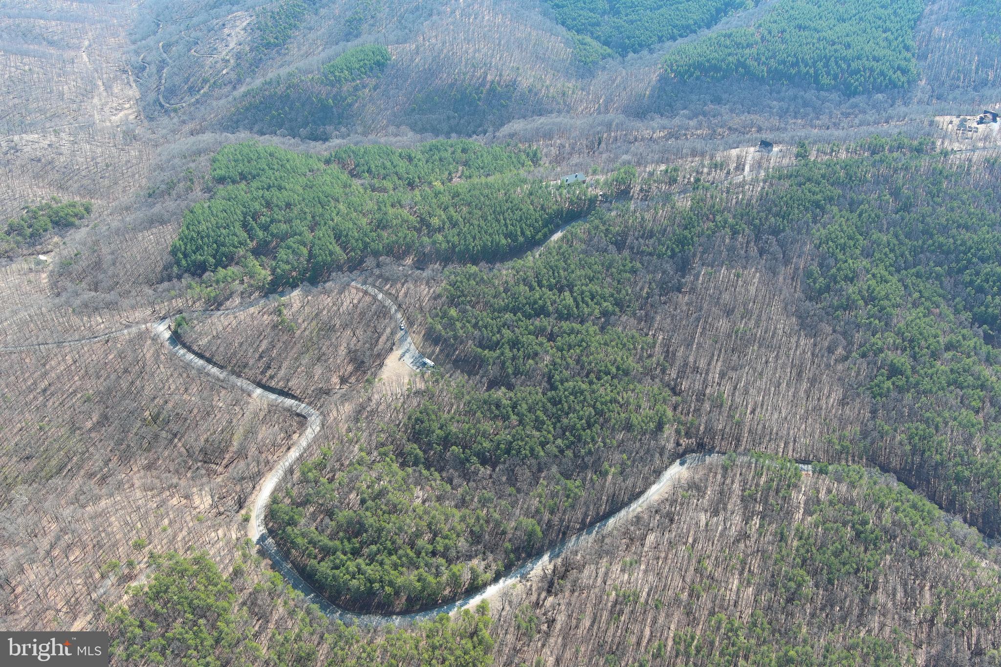 BLUFFS ON THE POTOMAC - Land