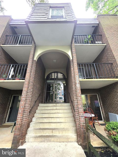 3376 WOODBURN ROAD 32 ANNANDALE VA 22003