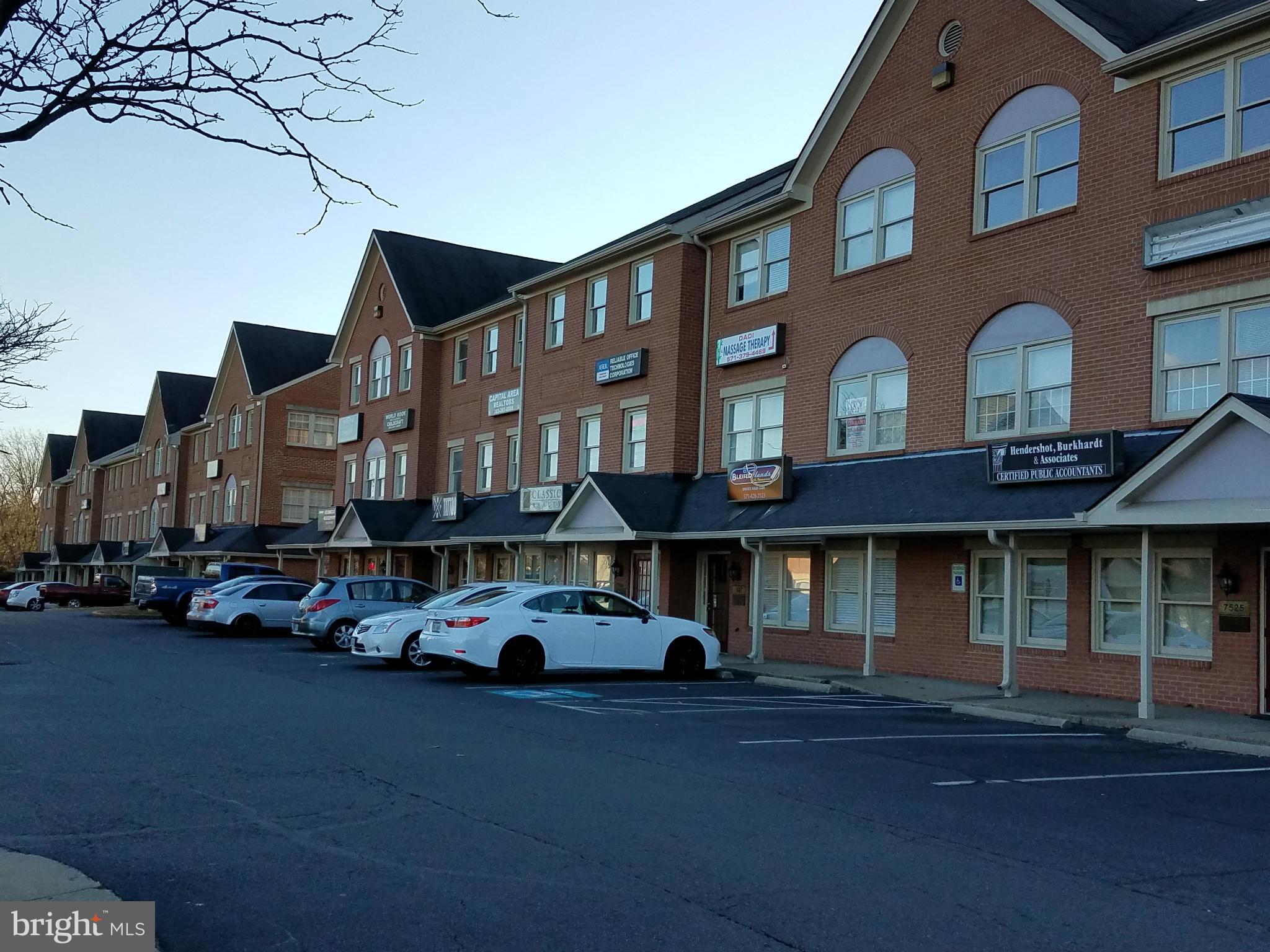 AMBASSADOR SQ - Commercial Sale