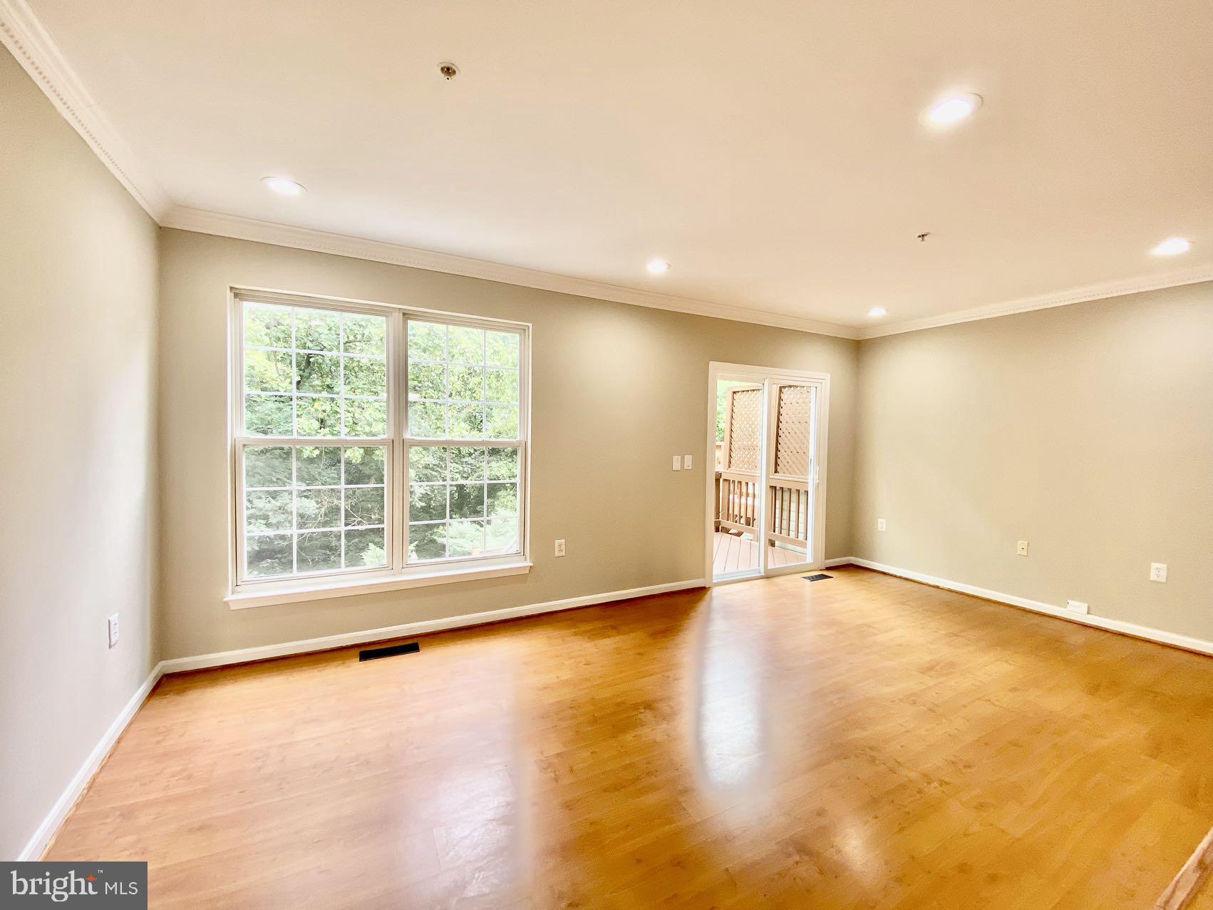 GERMANTOWN ESTATES - Residential Lease