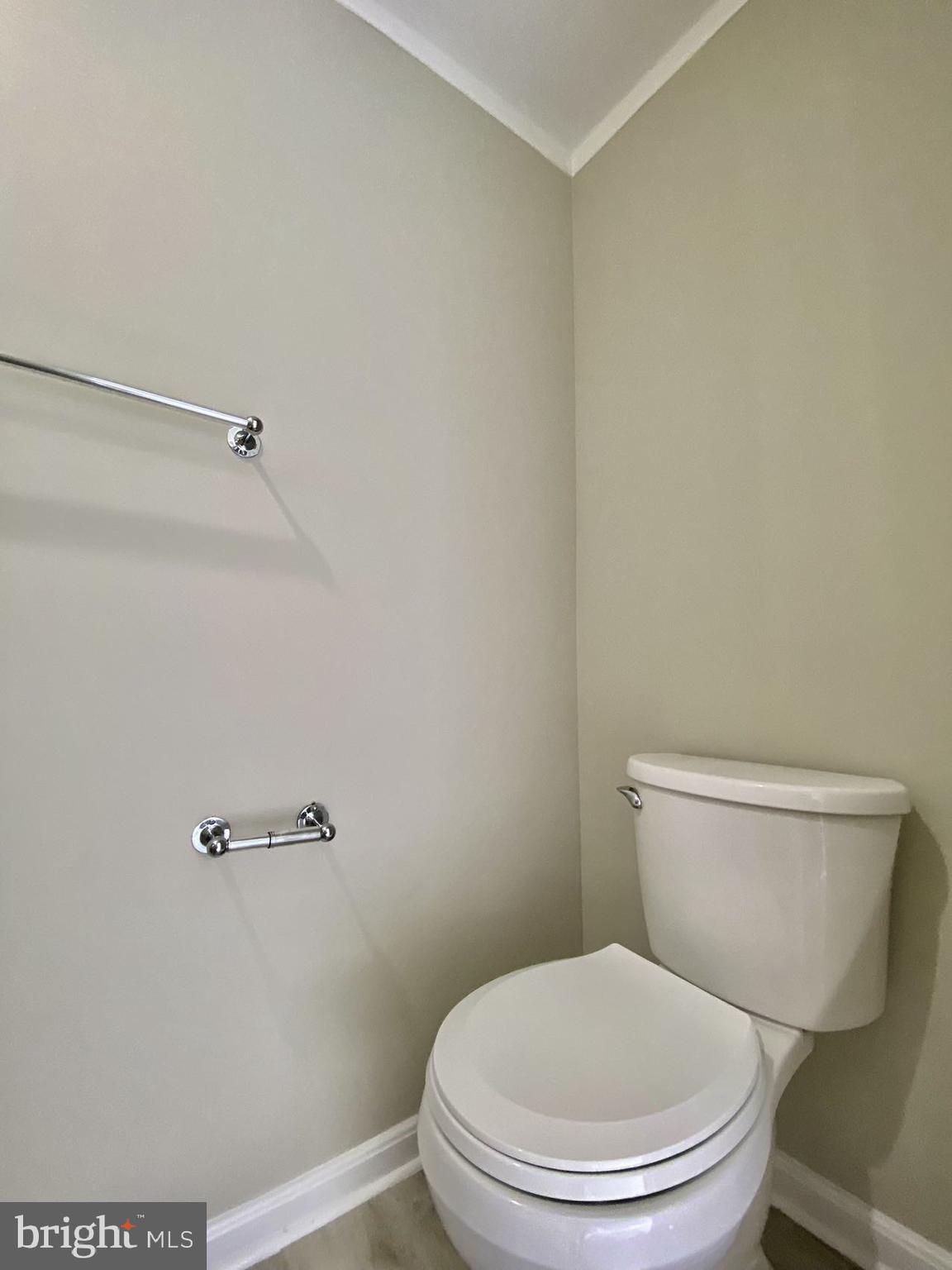 GERMANTOWN ESTATES - Residential Lease