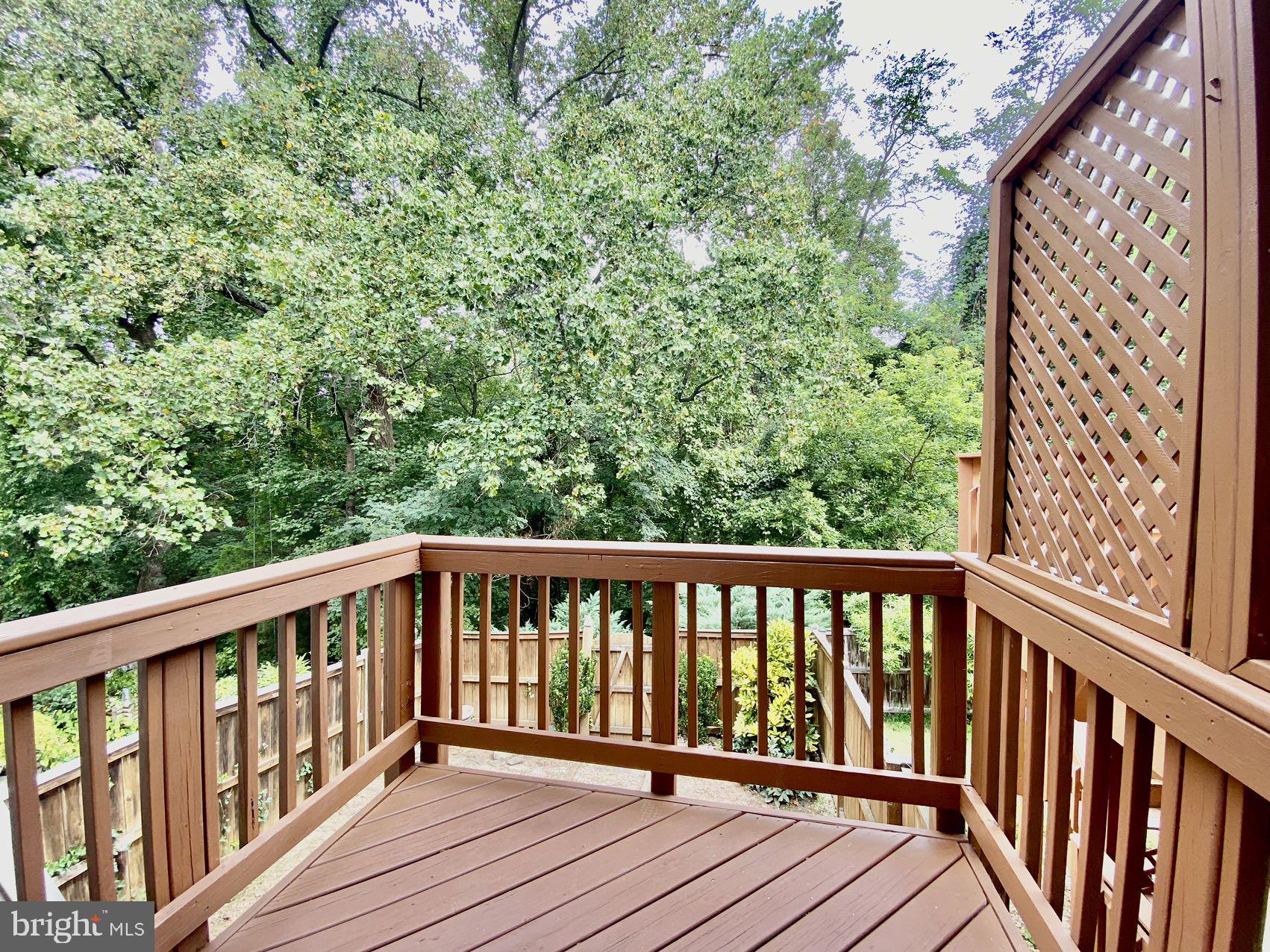 GERMANTOWN ESTATES - Residential Lease