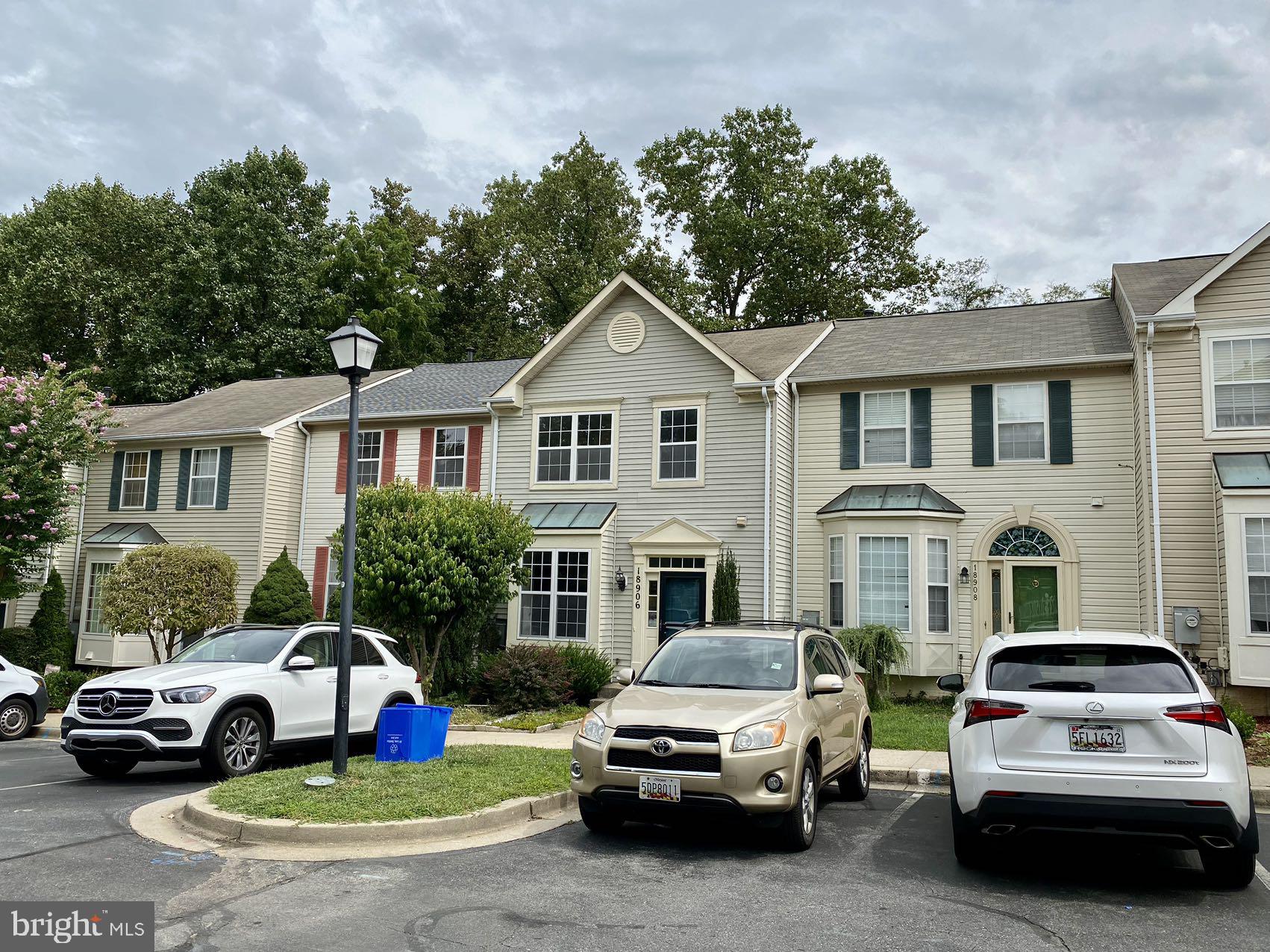 GERMANTOWN ESTATES - Residential Lease