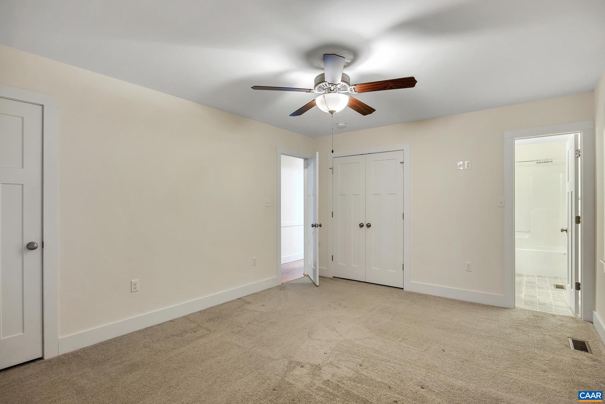 HOLLY GROVE - Residential