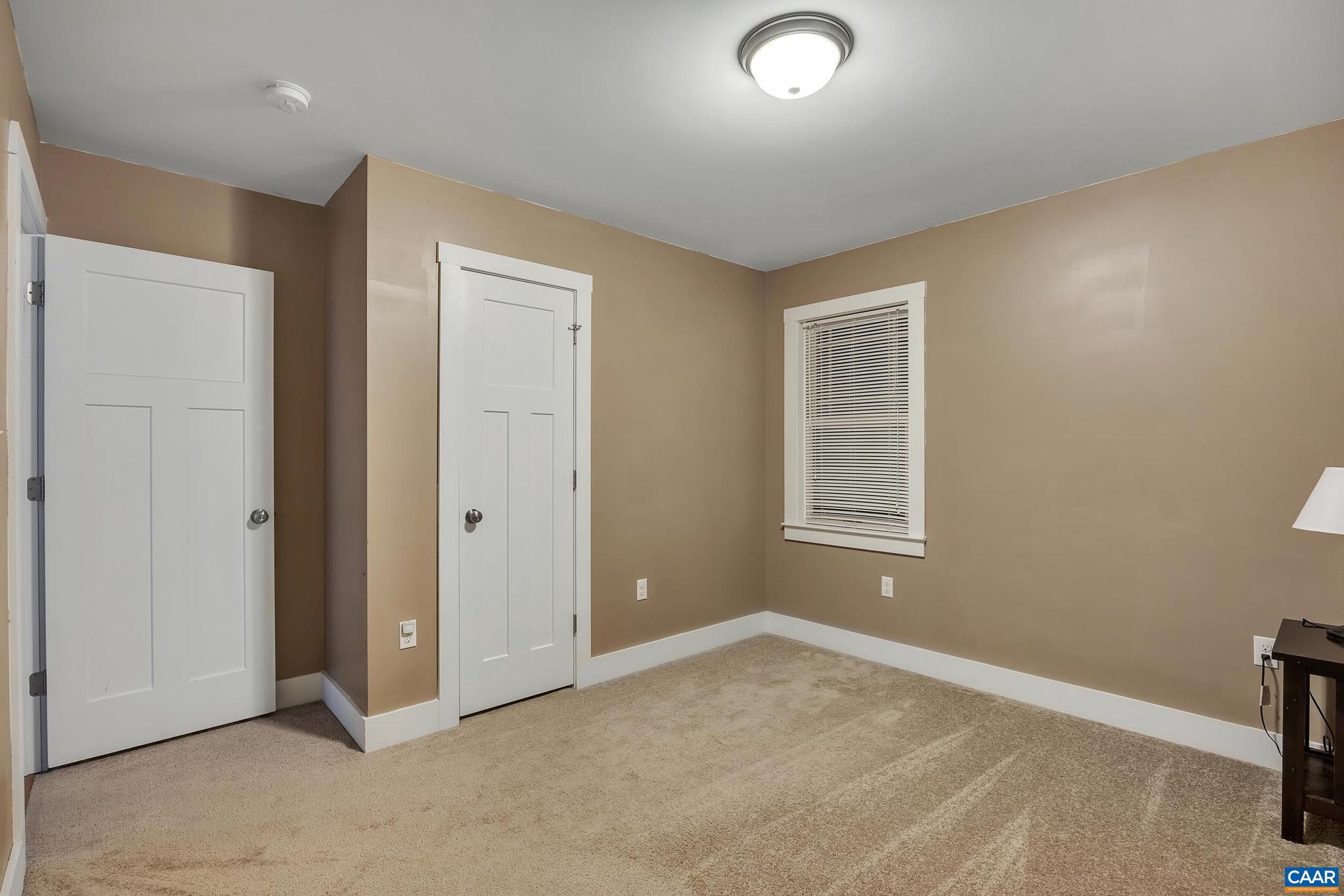 HOLLY GROVE - Residential