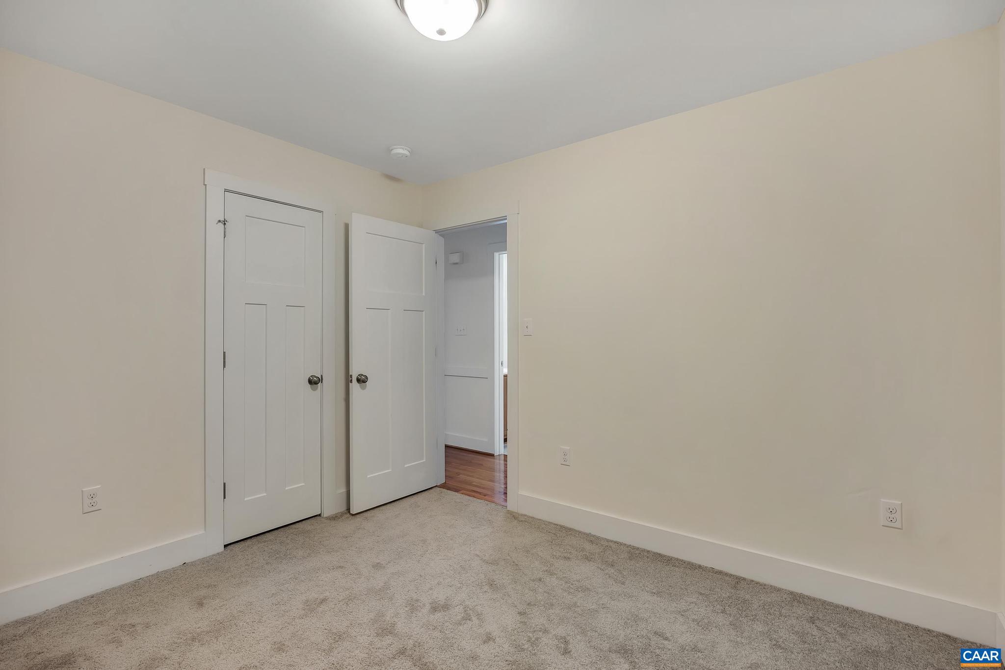 HOLLY GROVE - Residential