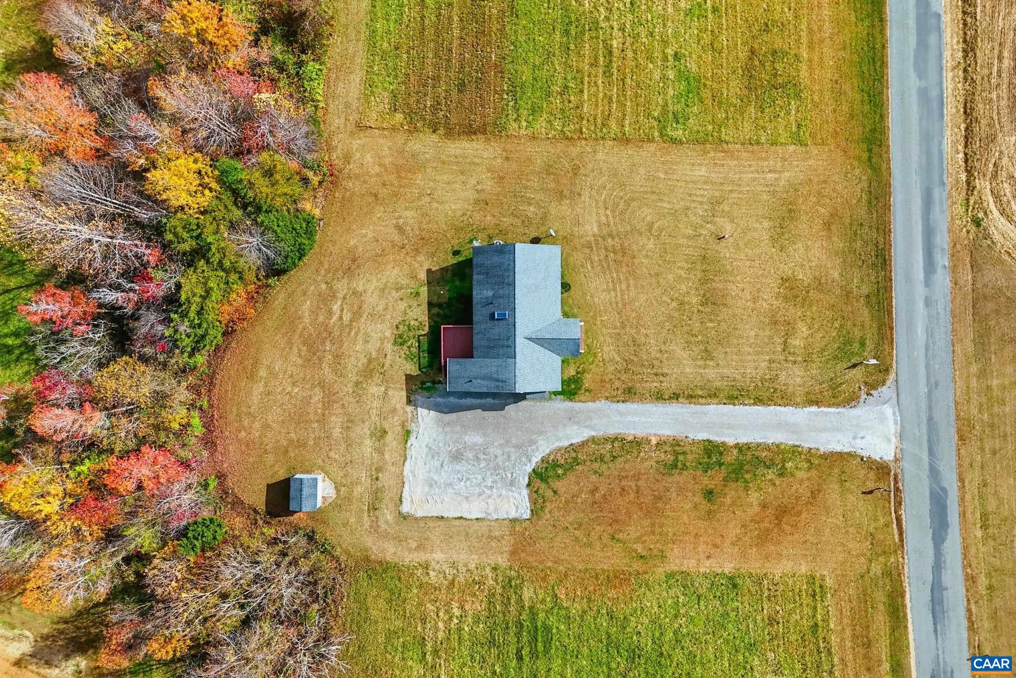 HOLLY GROVE - Residential