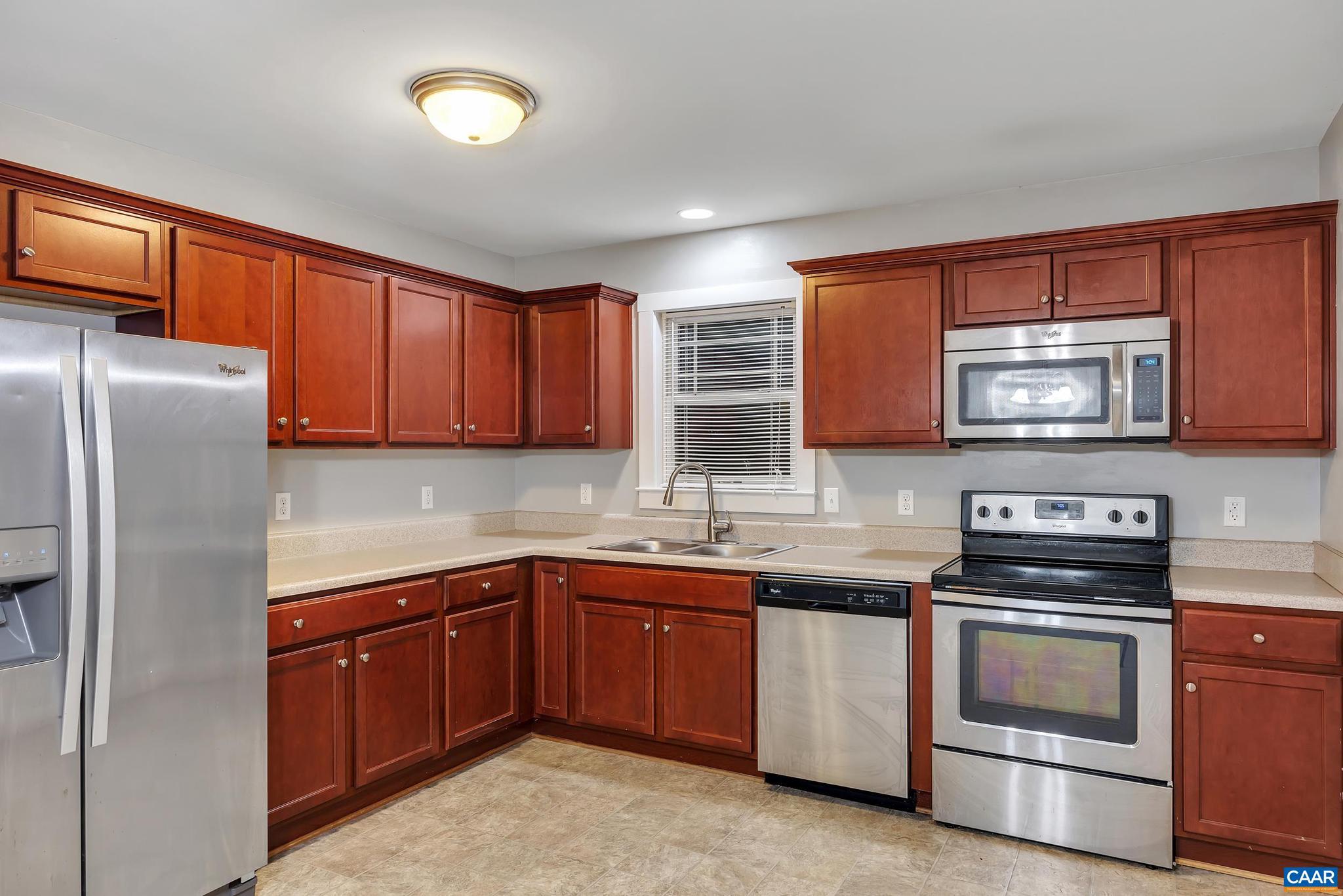 HOLLY GROVE - Residential