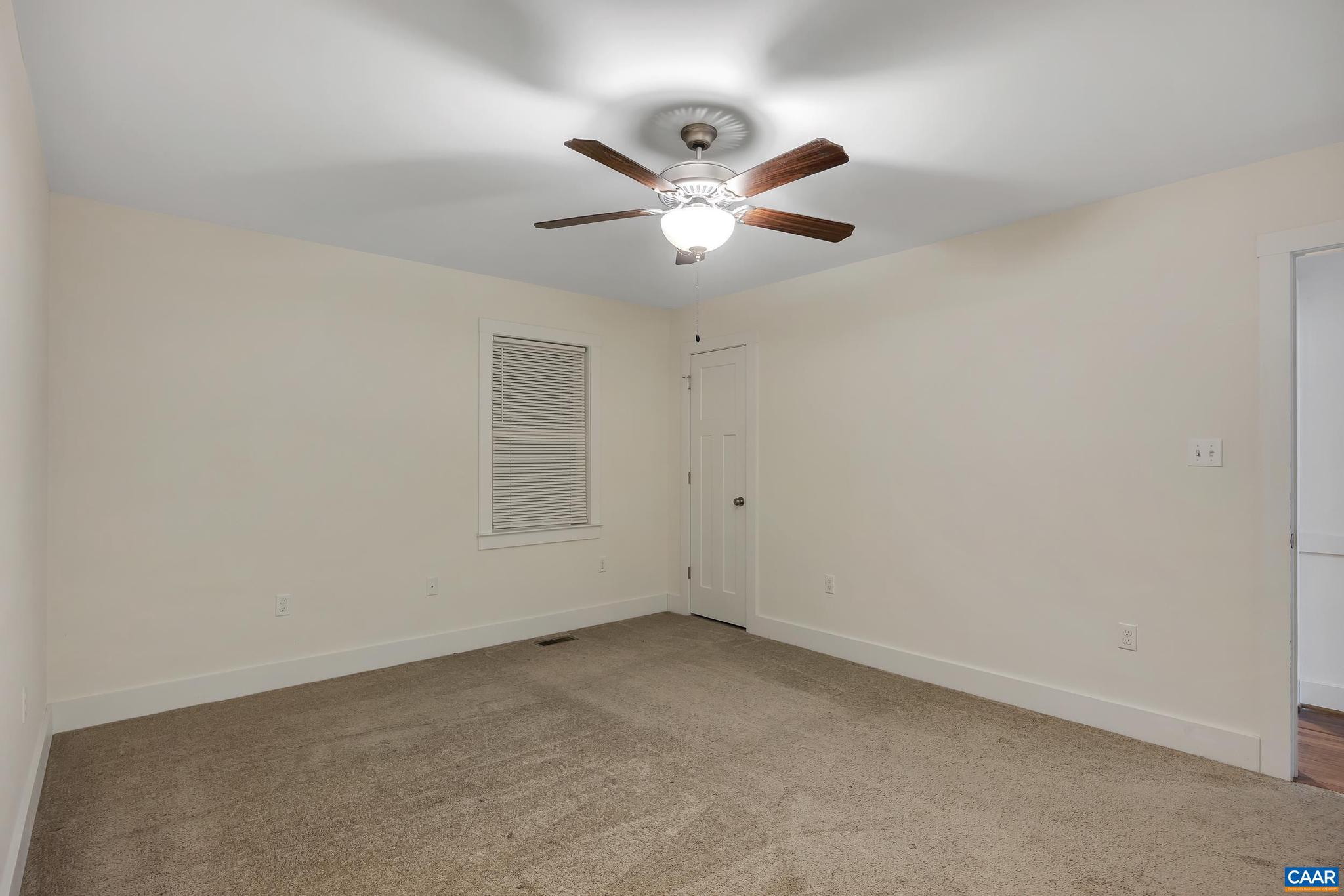 HOLLY GROVE - Residential