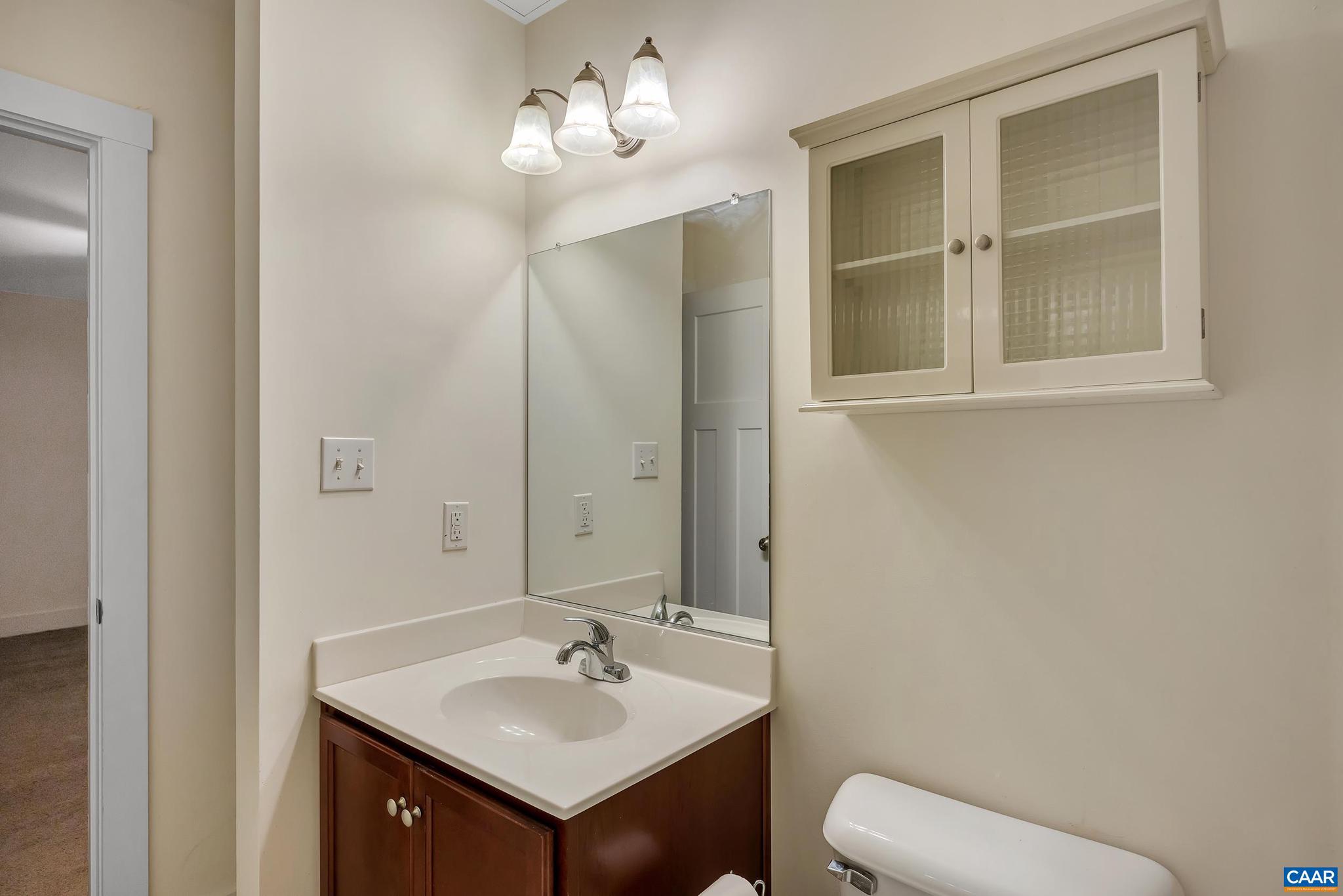 HOLLY GROVE - Residential