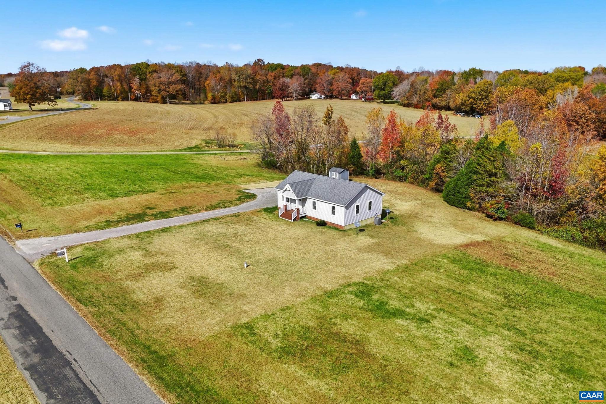 HOLLY GROVE - Residential