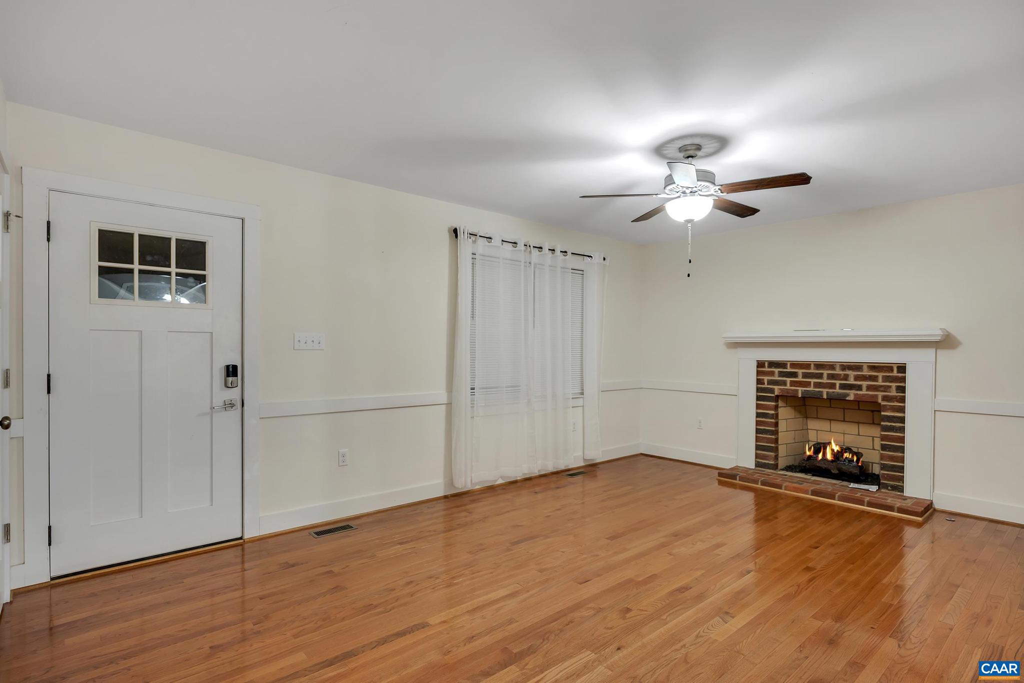 HOLLY GROVE - Residential