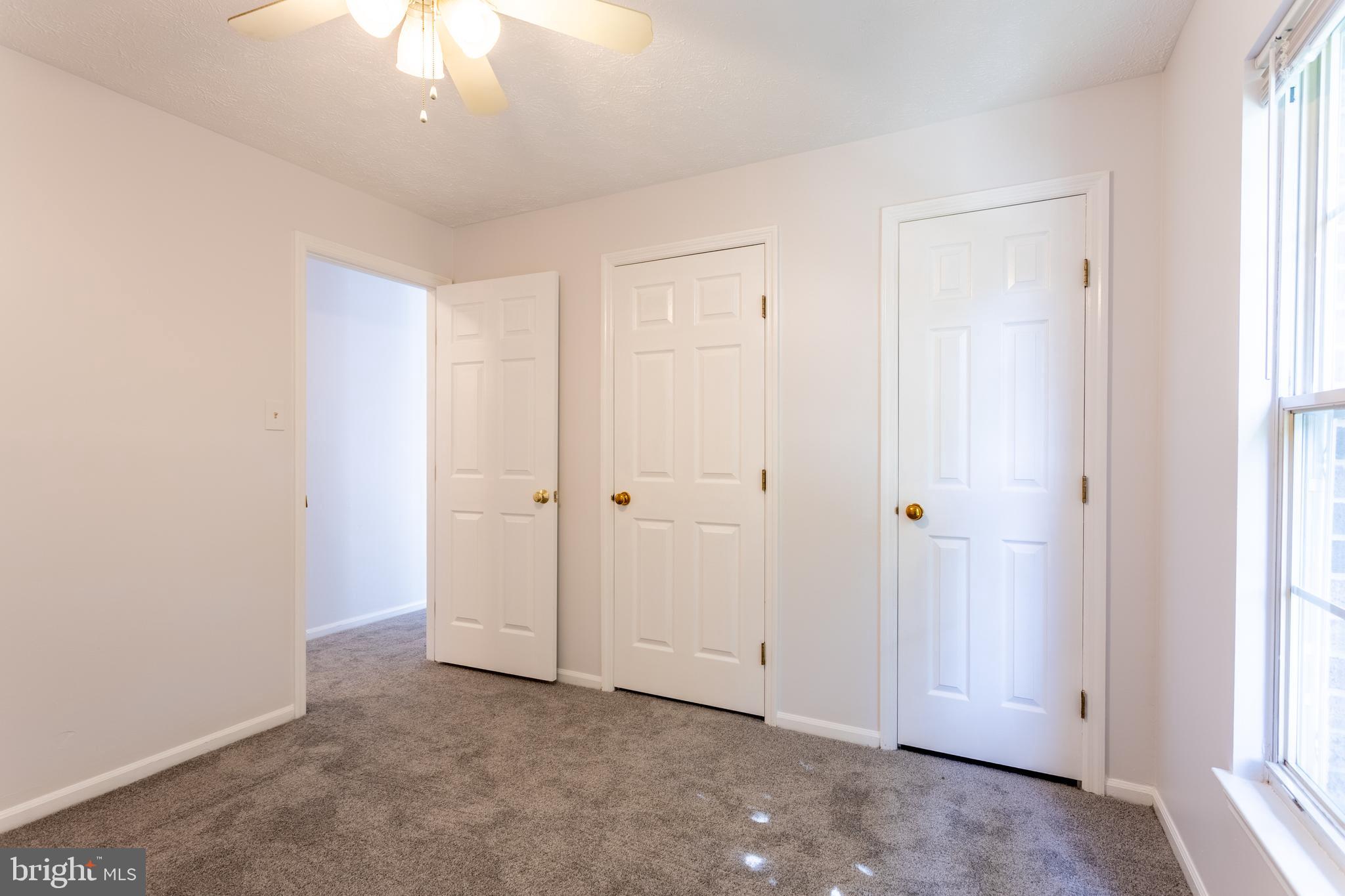 WOODBRIDGE CENTER - Residential