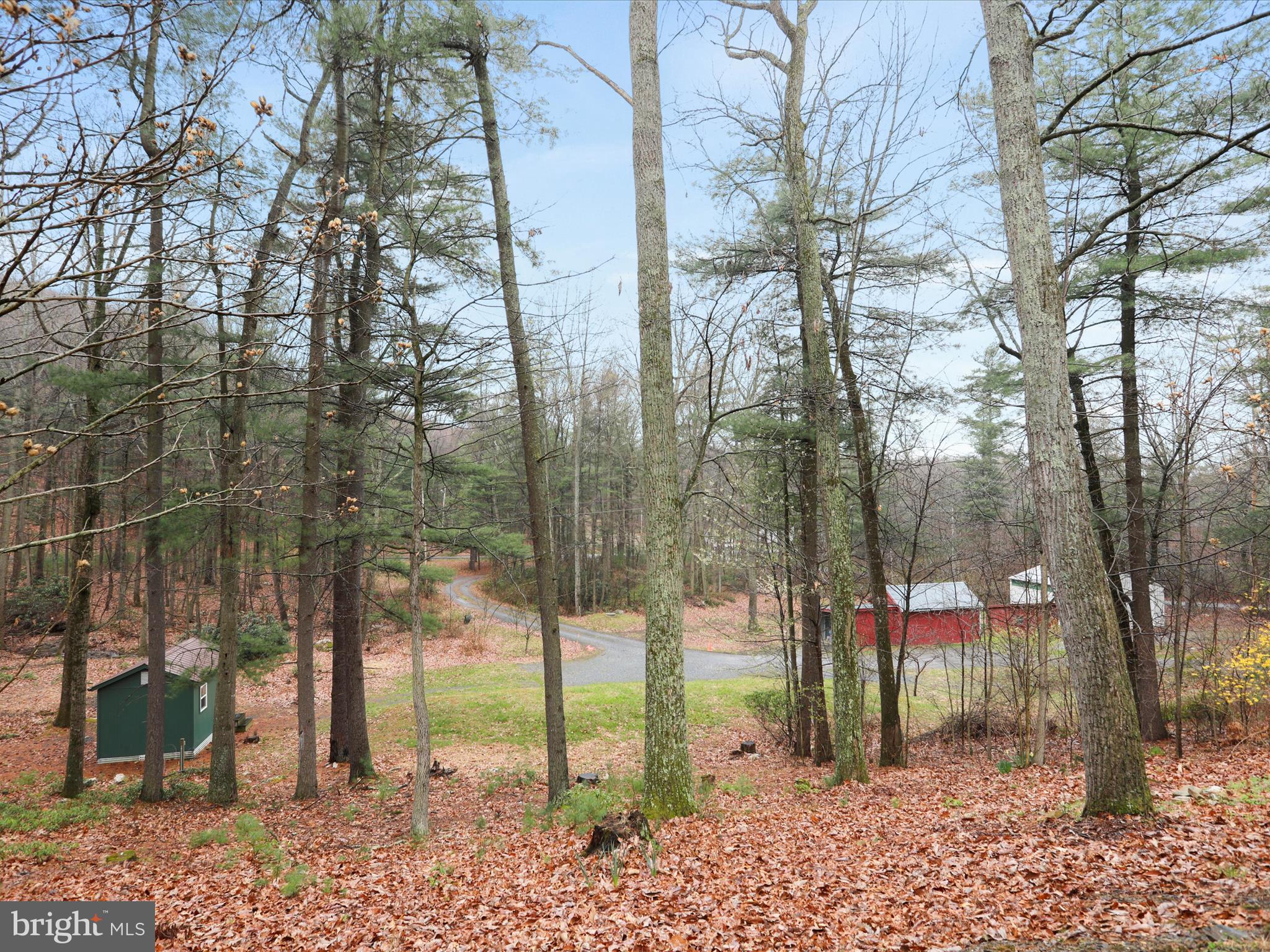 STILLHOUSE HOLLOW - Residential