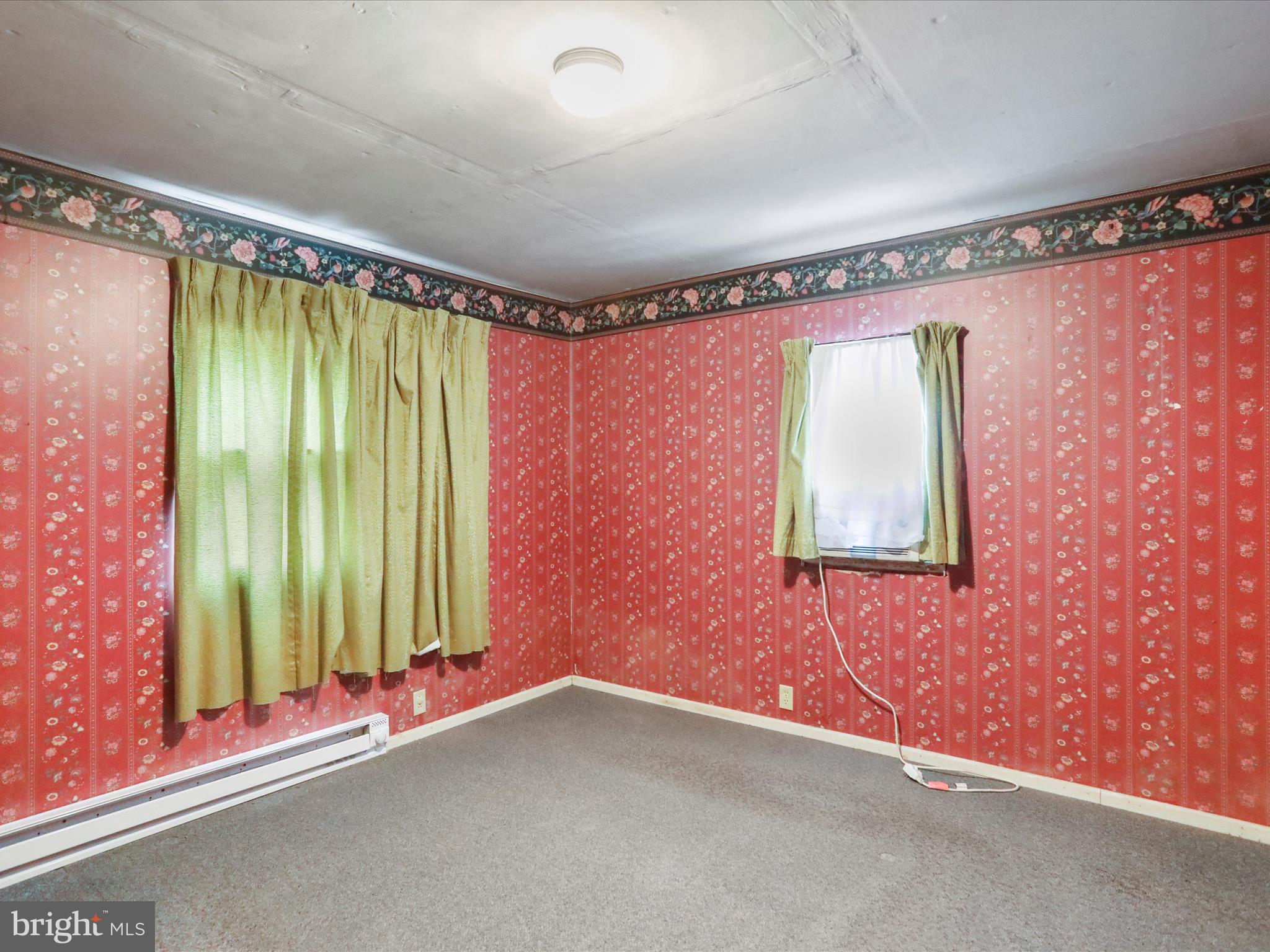 STILLHOUSE HOLLOW - Residential