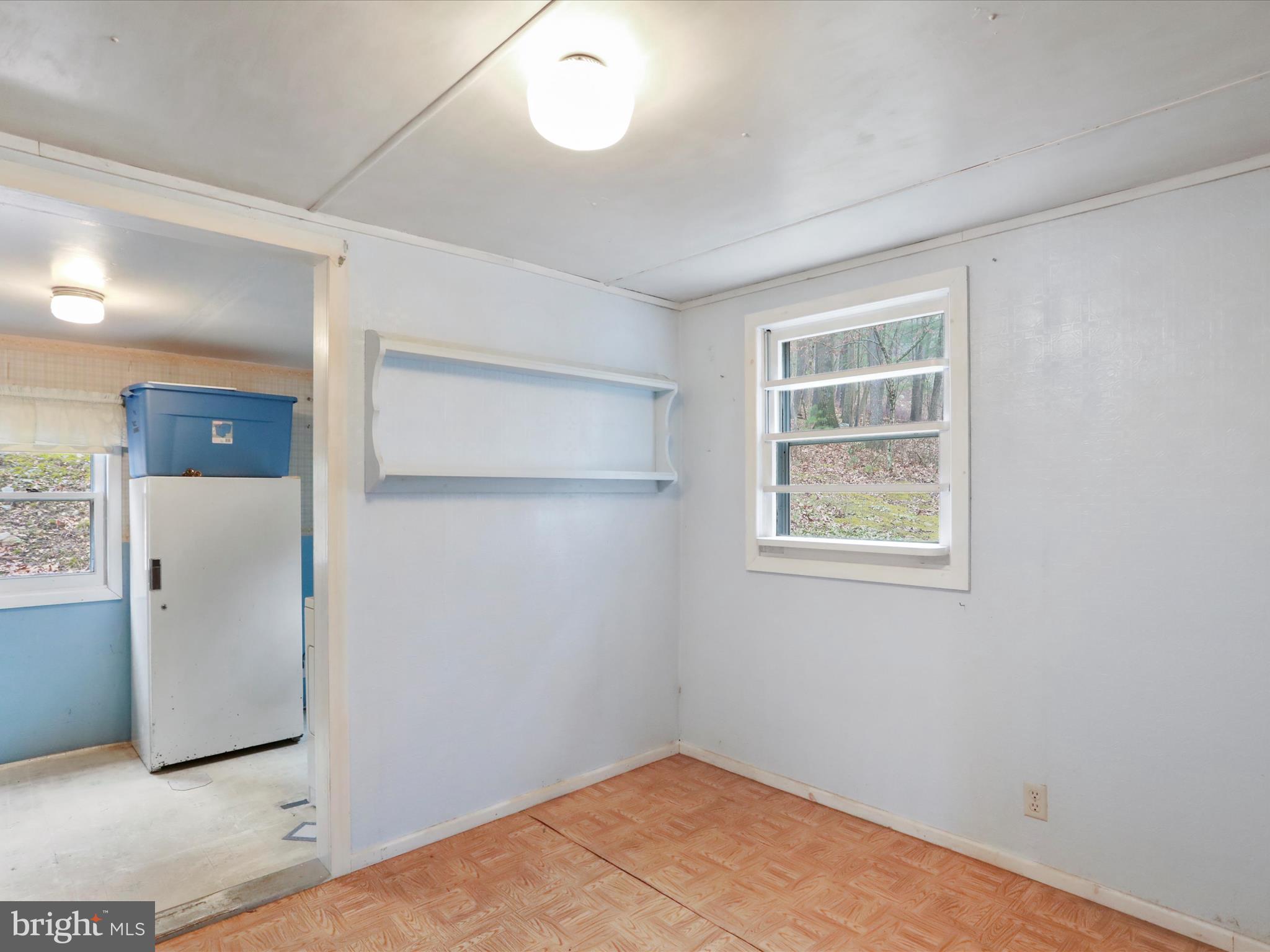 STILLHOUSE HOLLOW - Residential