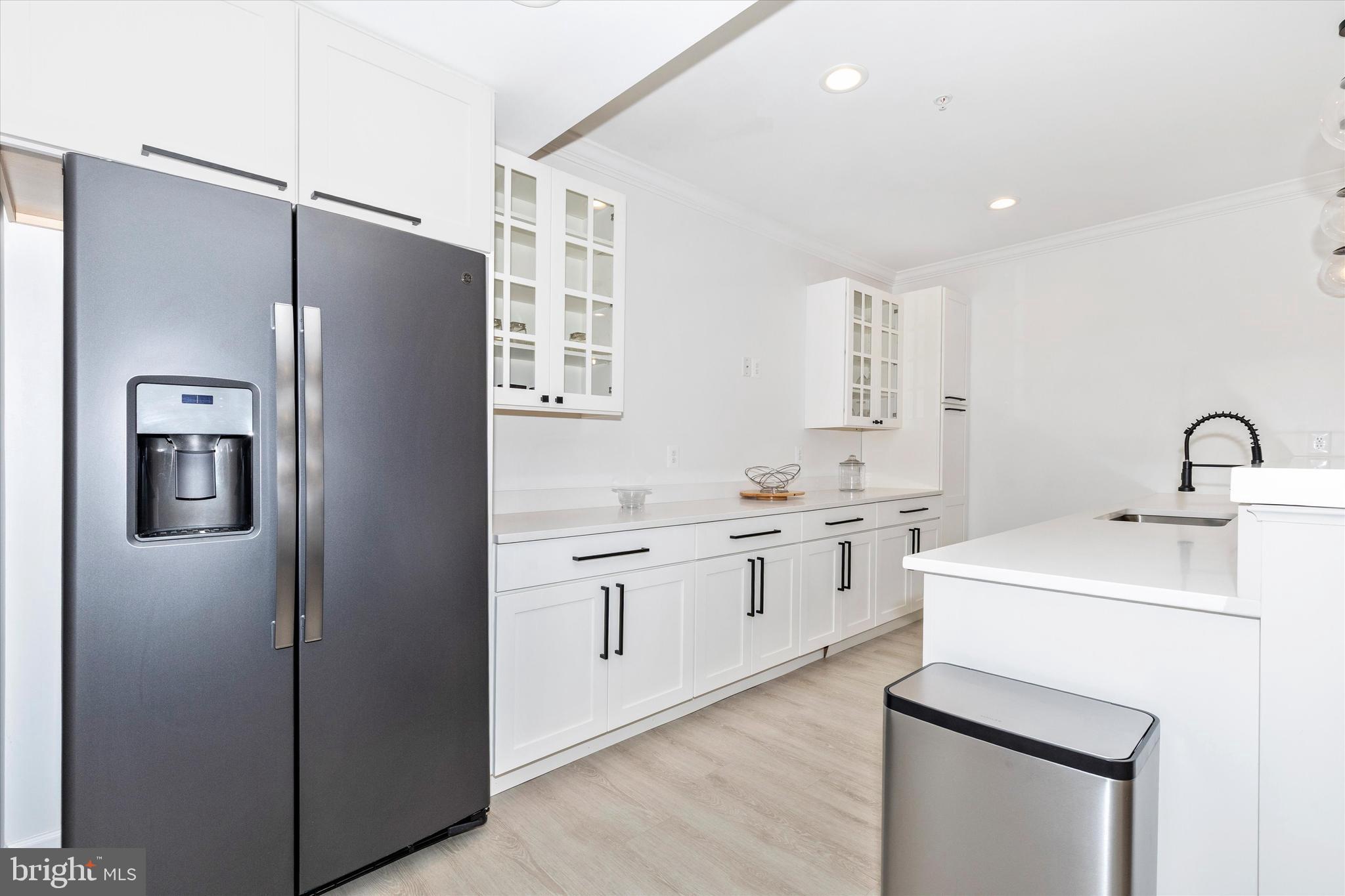 ADAMSTOWN COMMONS - Residential