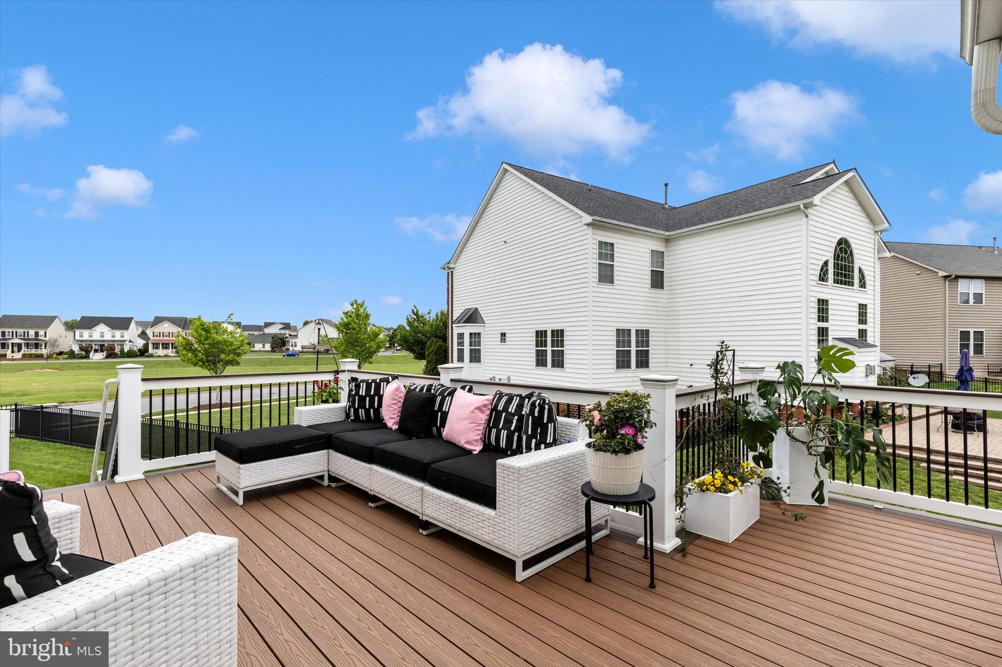 ADAMSTOWN COMMONS - Residential