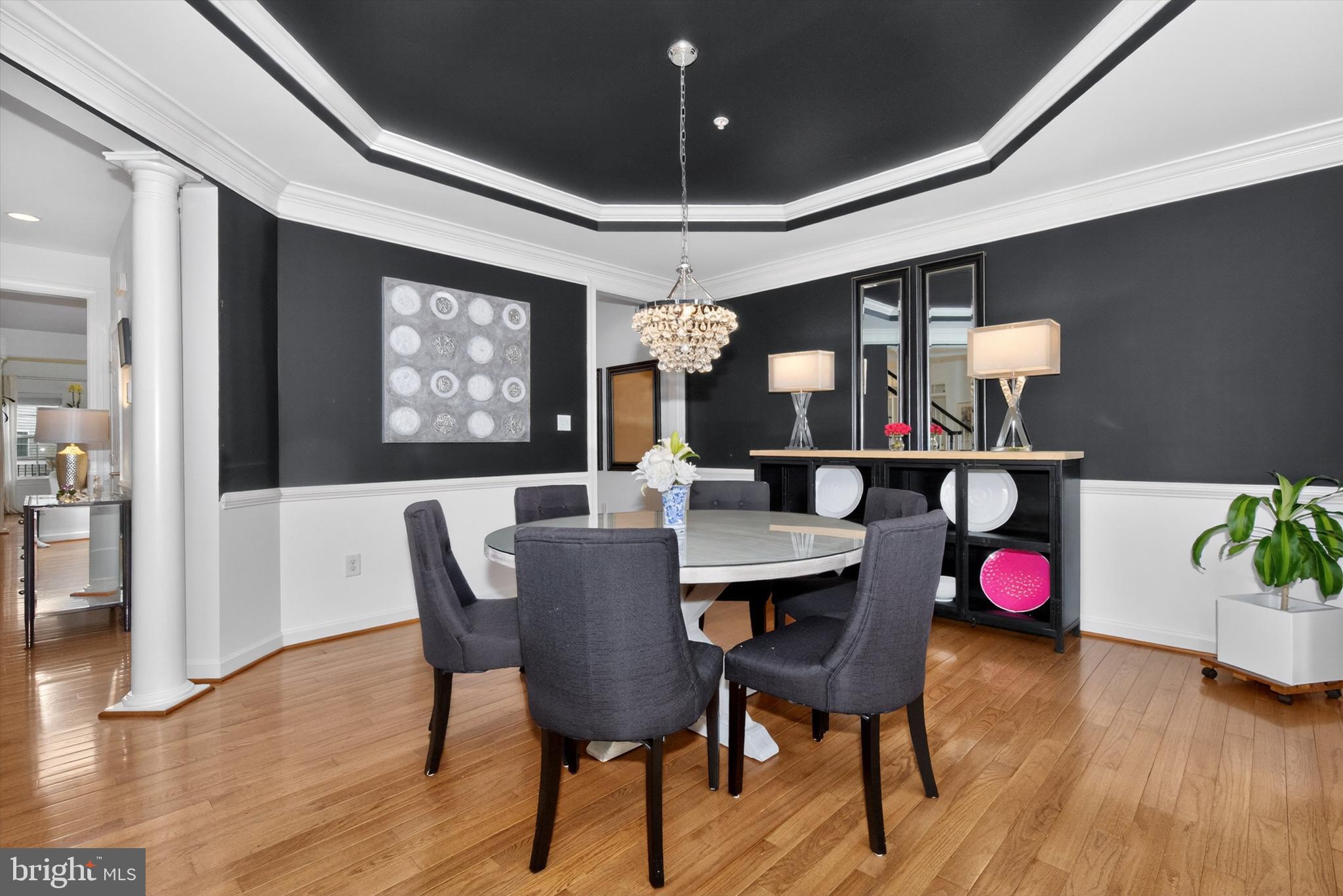 ADAMSTOWN COMMONS - Residential