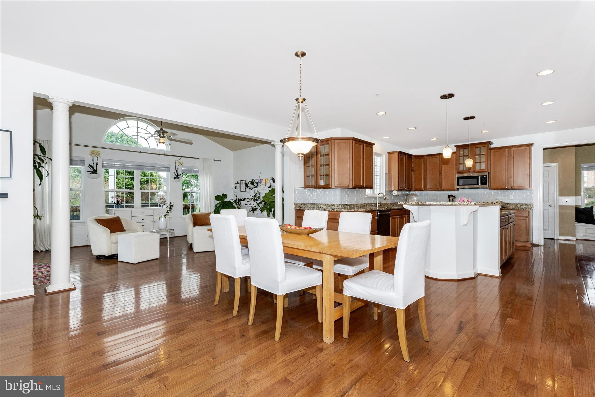 ADAMSTOWN COMMONS - Residential