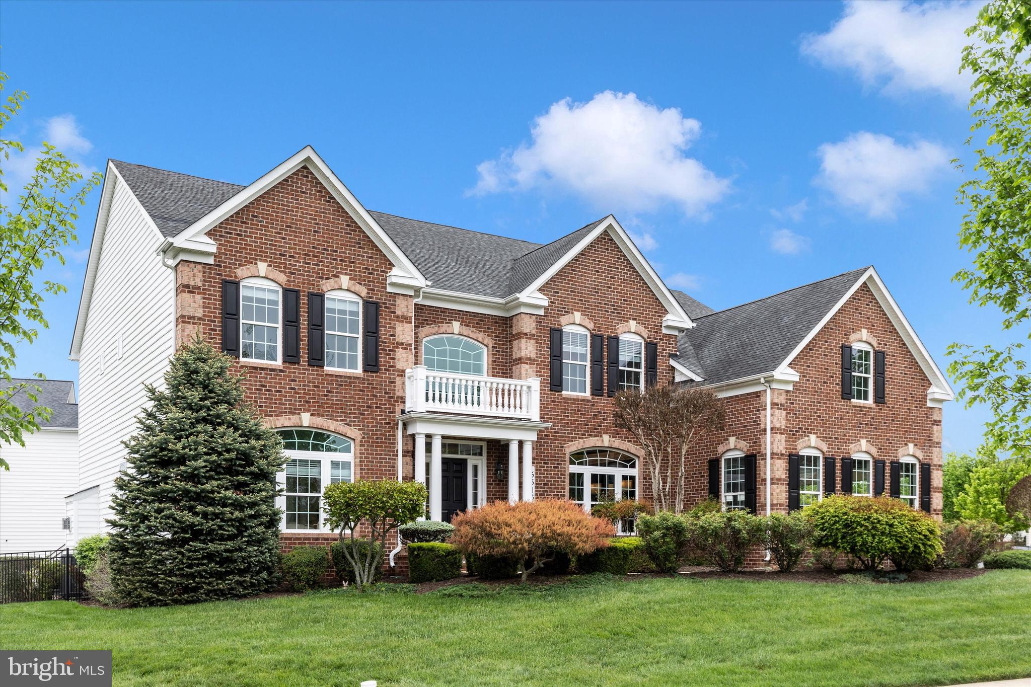 ADAMSTOWN COMMONS - Residential