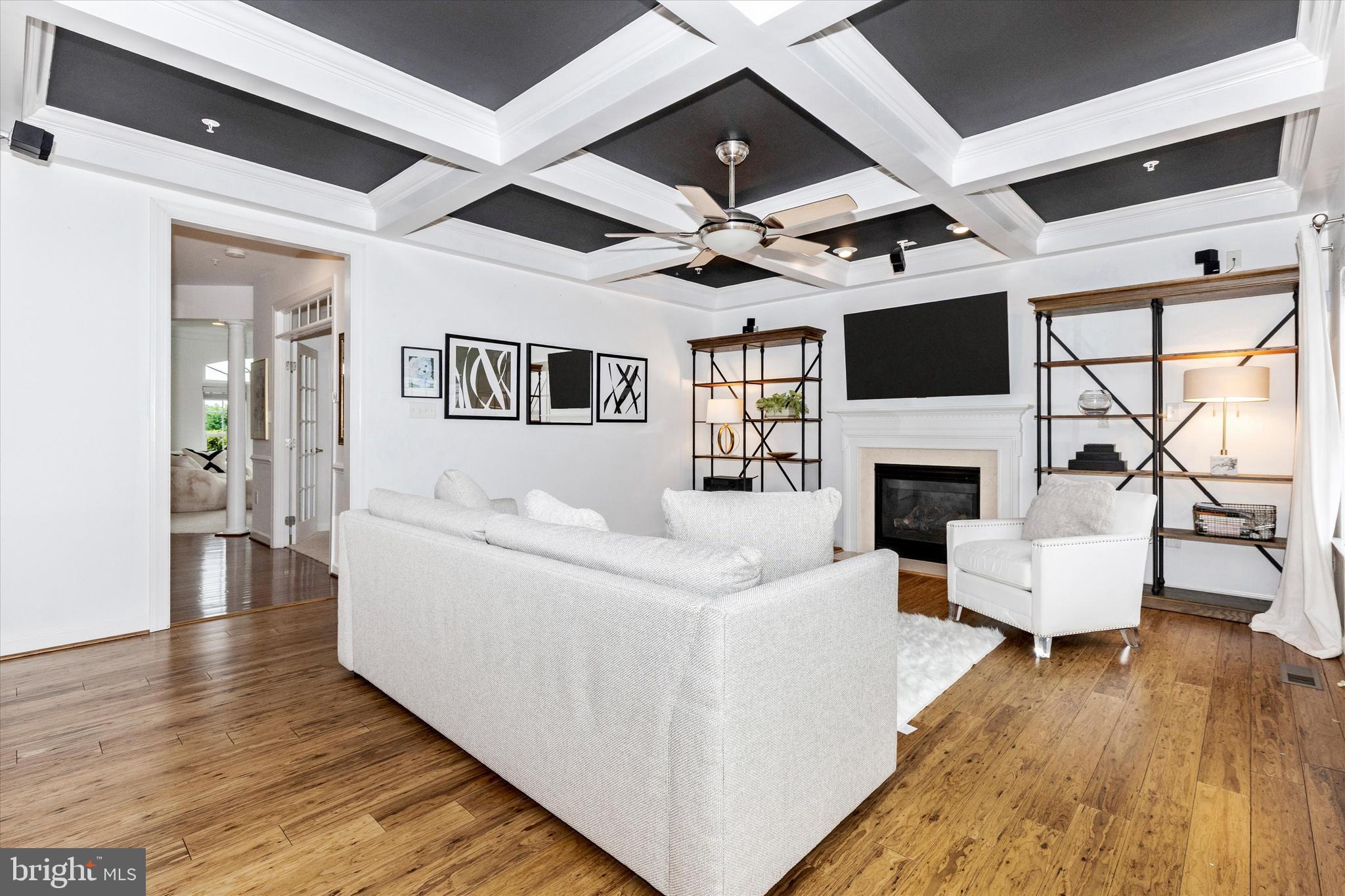 ADAMSTOWN COMMONS - Residential