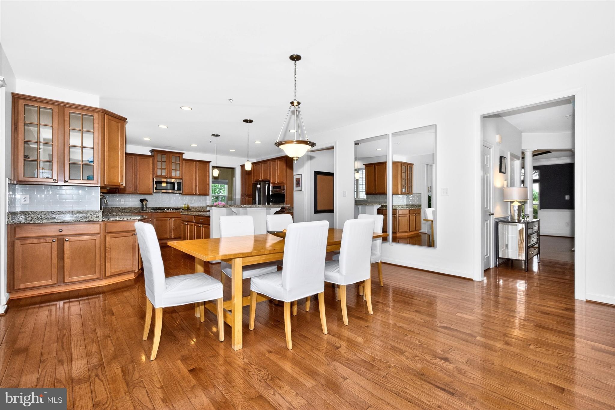 ADAMSTOWN COMMONS - Residential