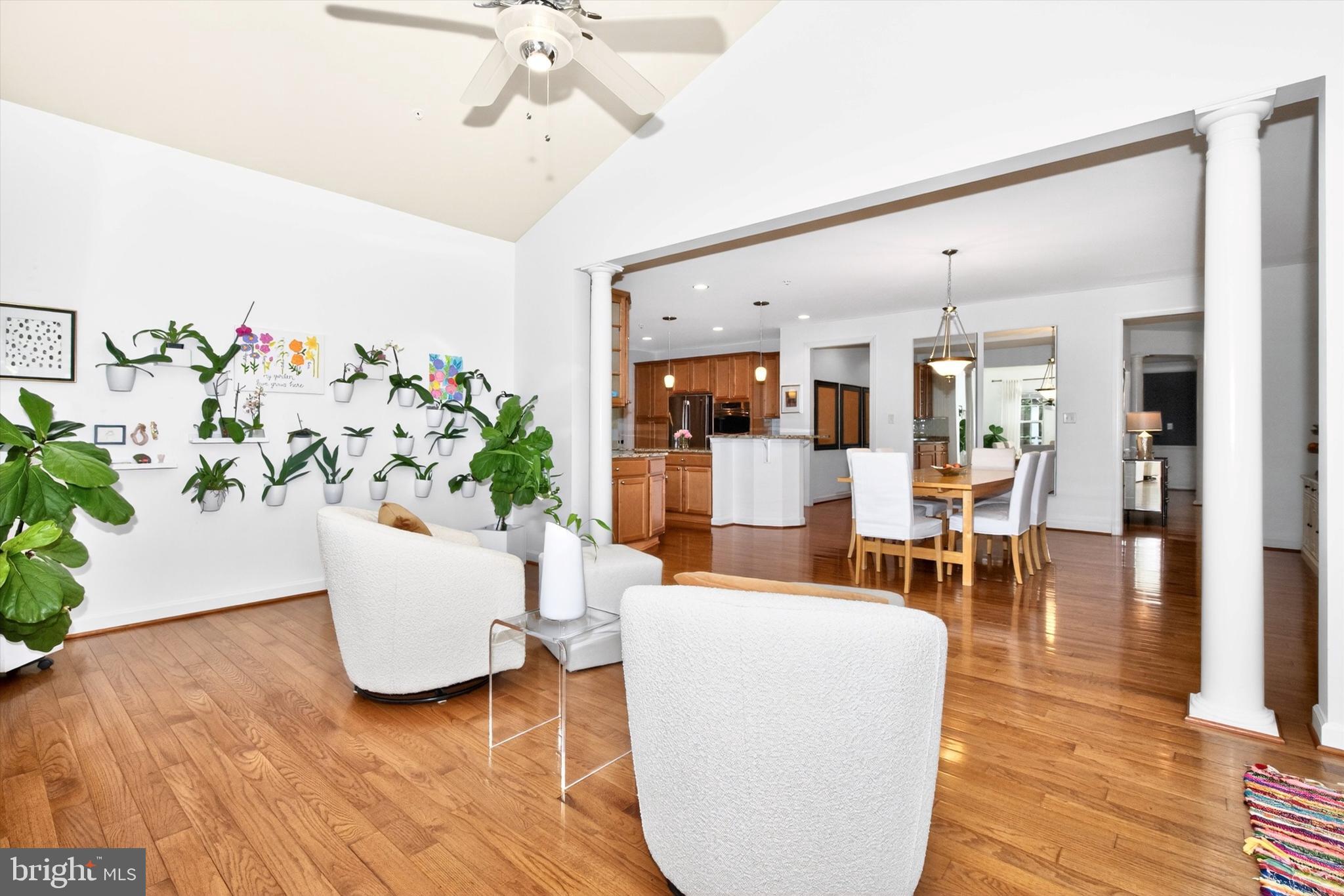 ADAMSTOWN COMMONS - Residential