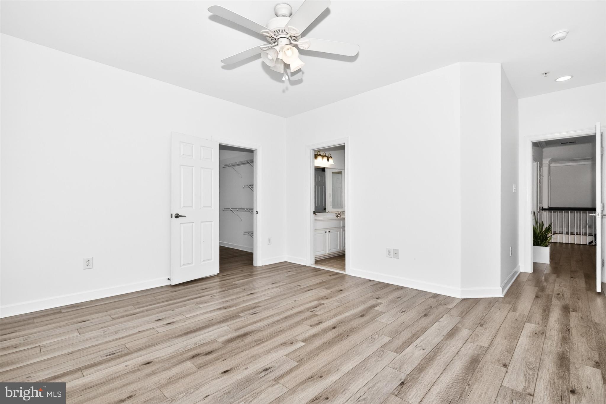 ADAMSTOWN COMMONS - Residential